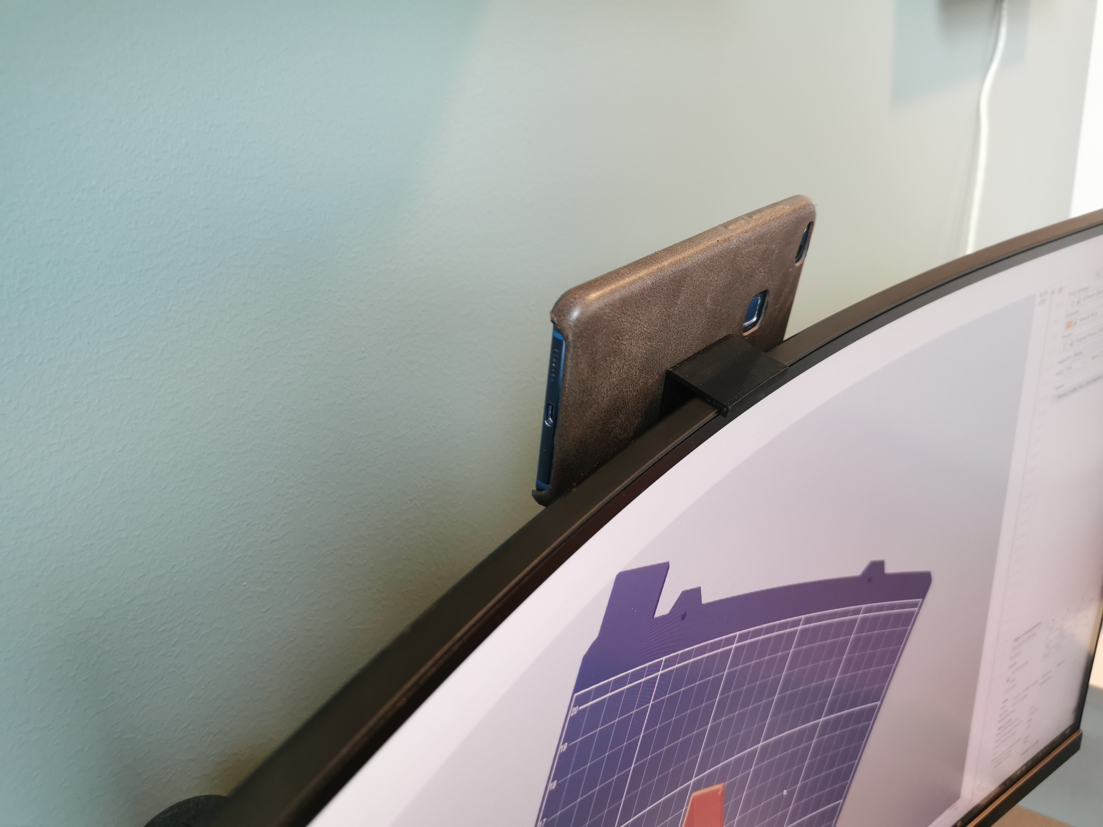 Phone stand