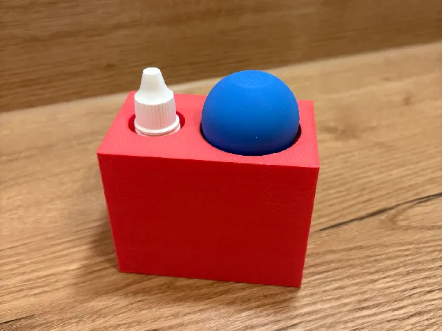 Box for Otowaxol