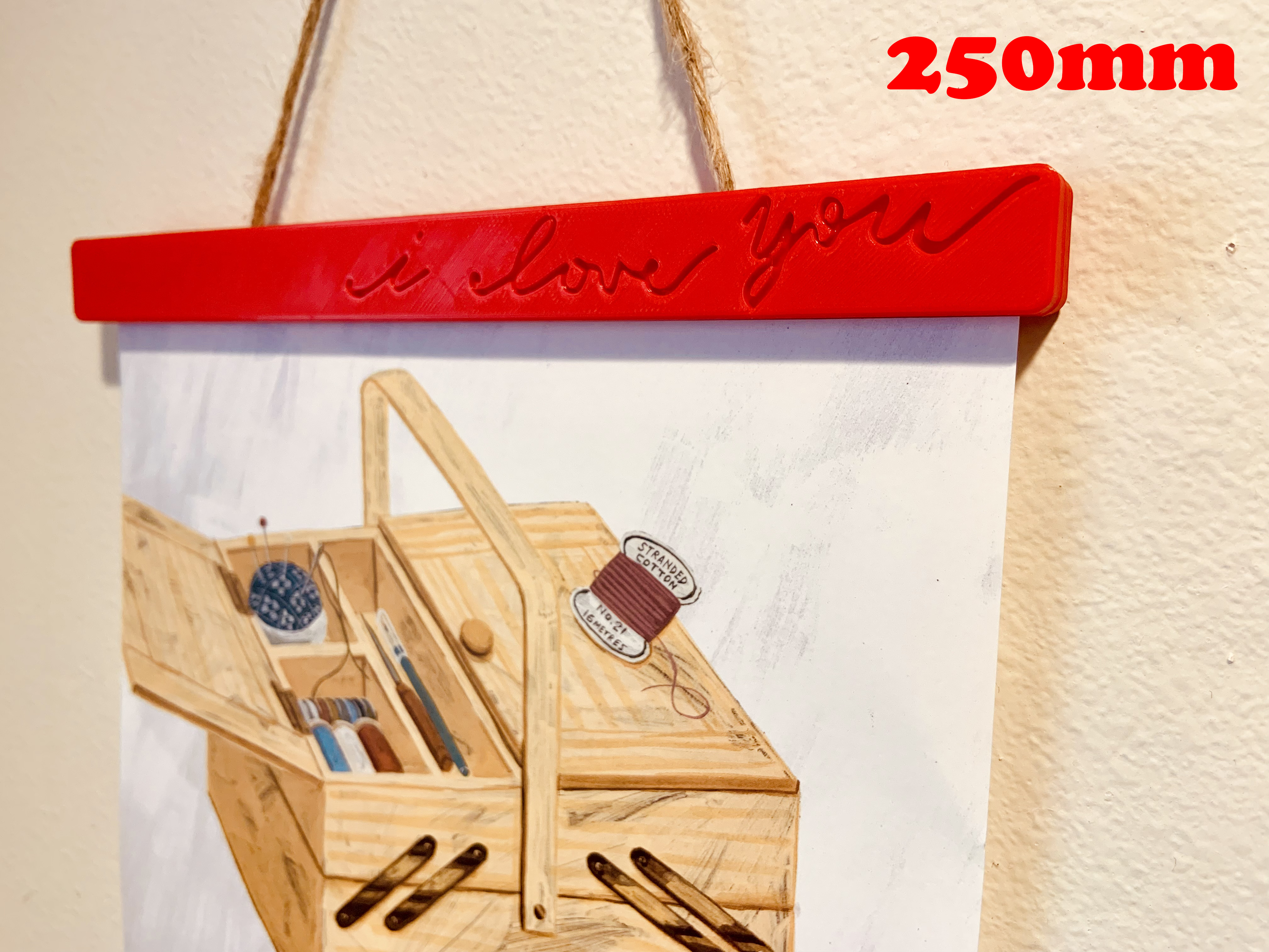 Magnetic Poster Hanger with script "I love you" 250mm_LostTraverlerLee