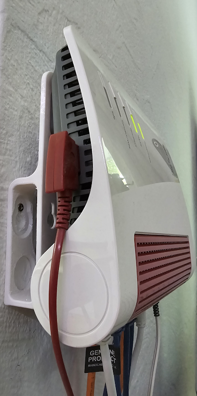 AVM Fritzbox Wall Mount
