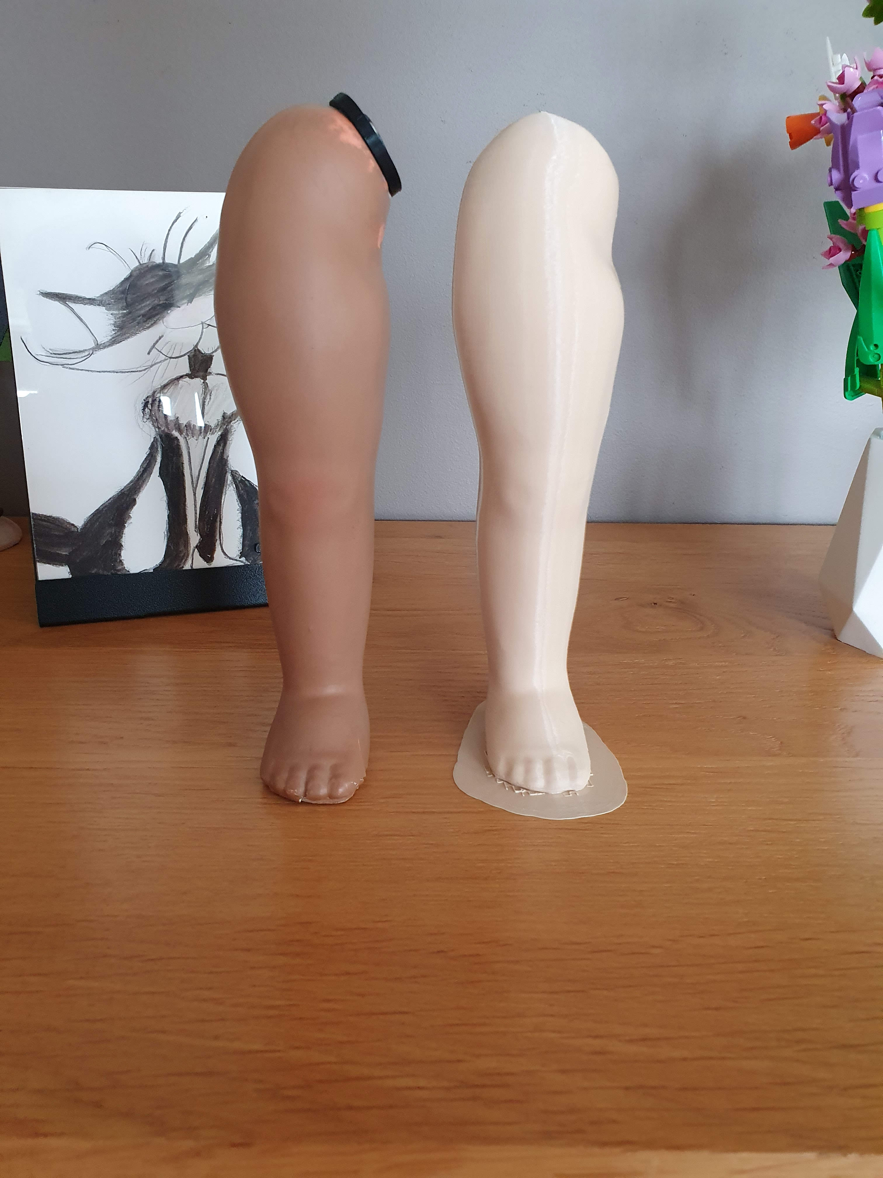 Doll's leg reproduction - from object to 3D model - Reproduction d'une ...