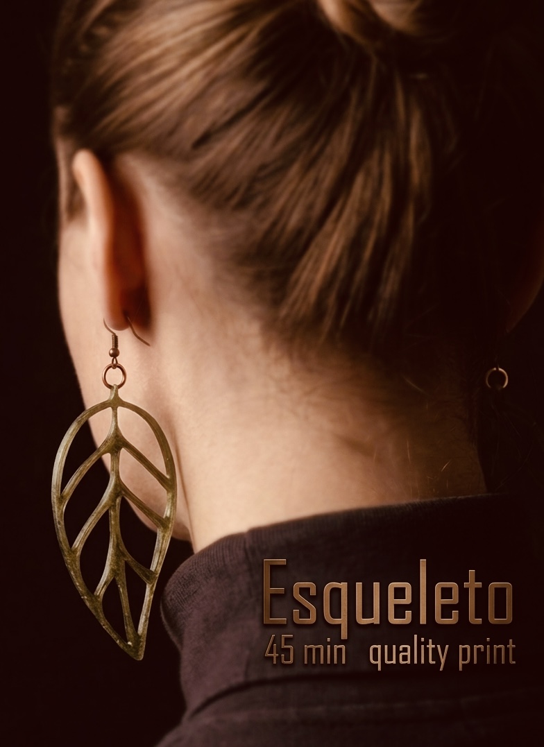 Esqueleto Leaf Earrings
