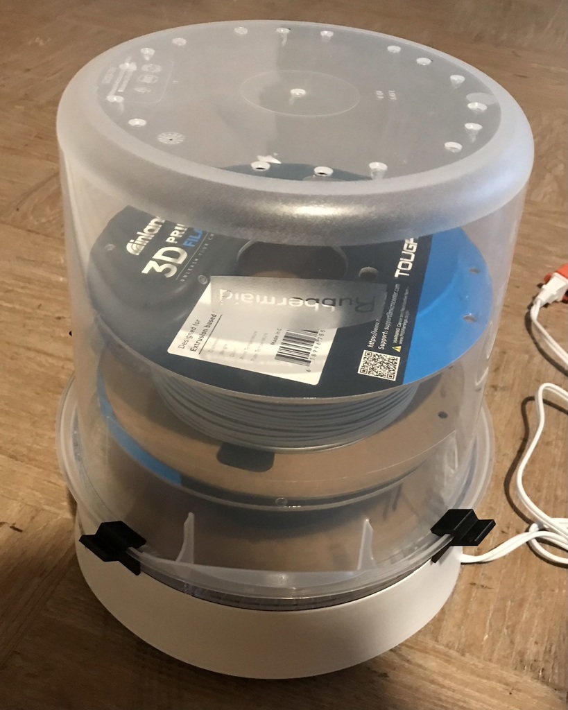 Commercial Chef CCD100W6 Dehydrator Rubbermaid Storage Retainer