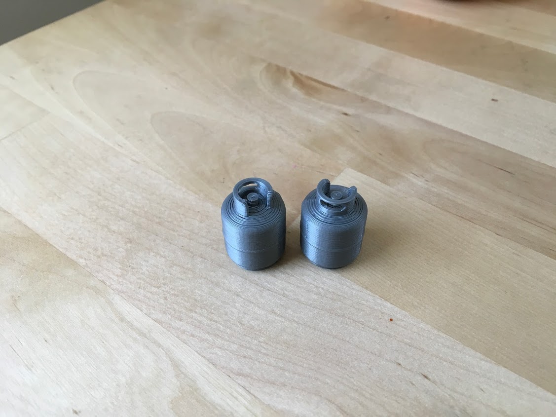 Small Propane Tank (1:18 scale)