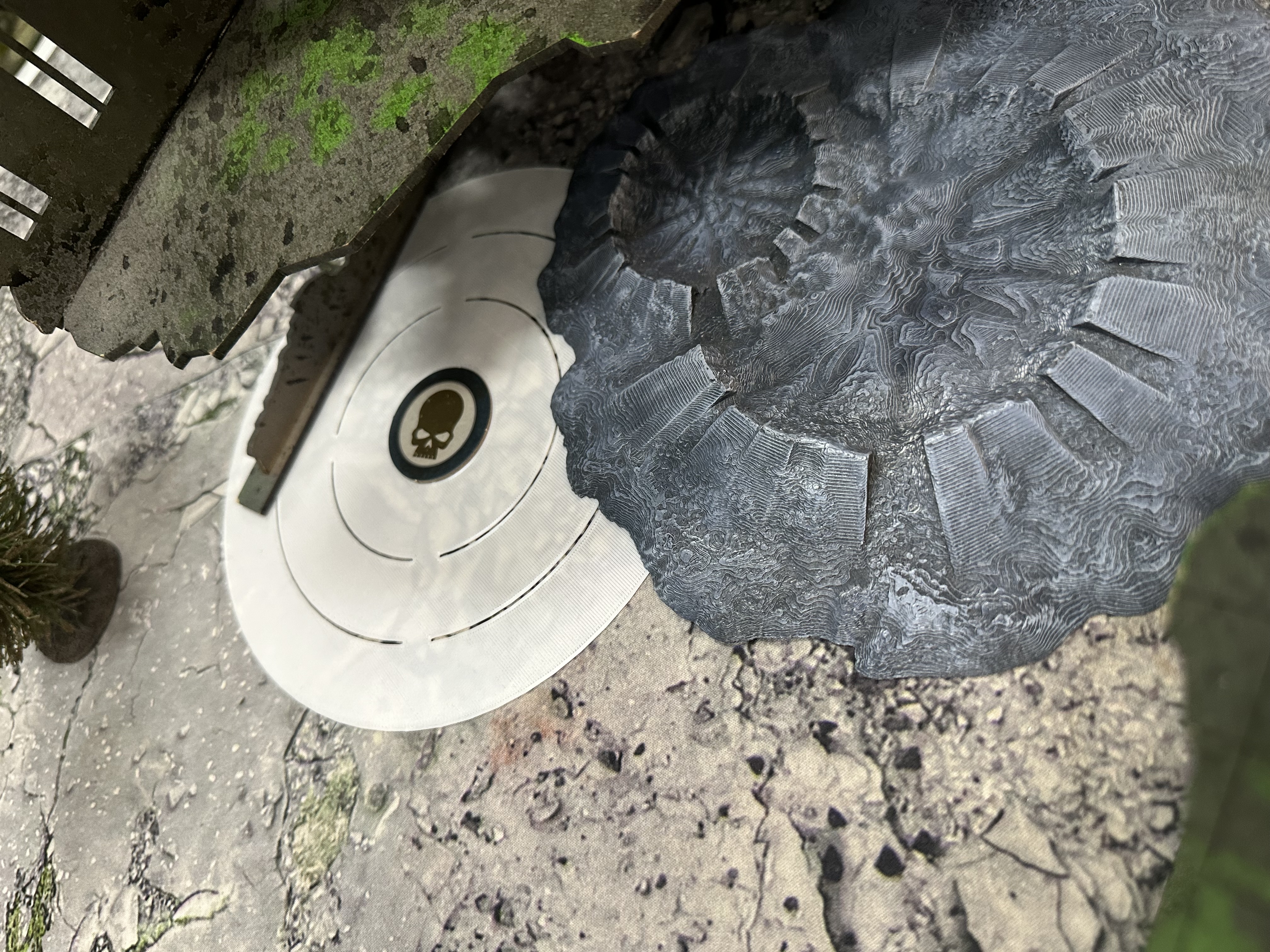 GRIMDARK OBJECTIVE MARKER FOR WARHAMMER 40K AND AOS
