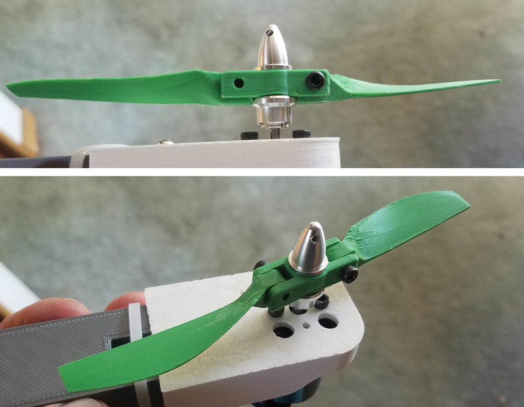 Folding propellers for Rocket Drones