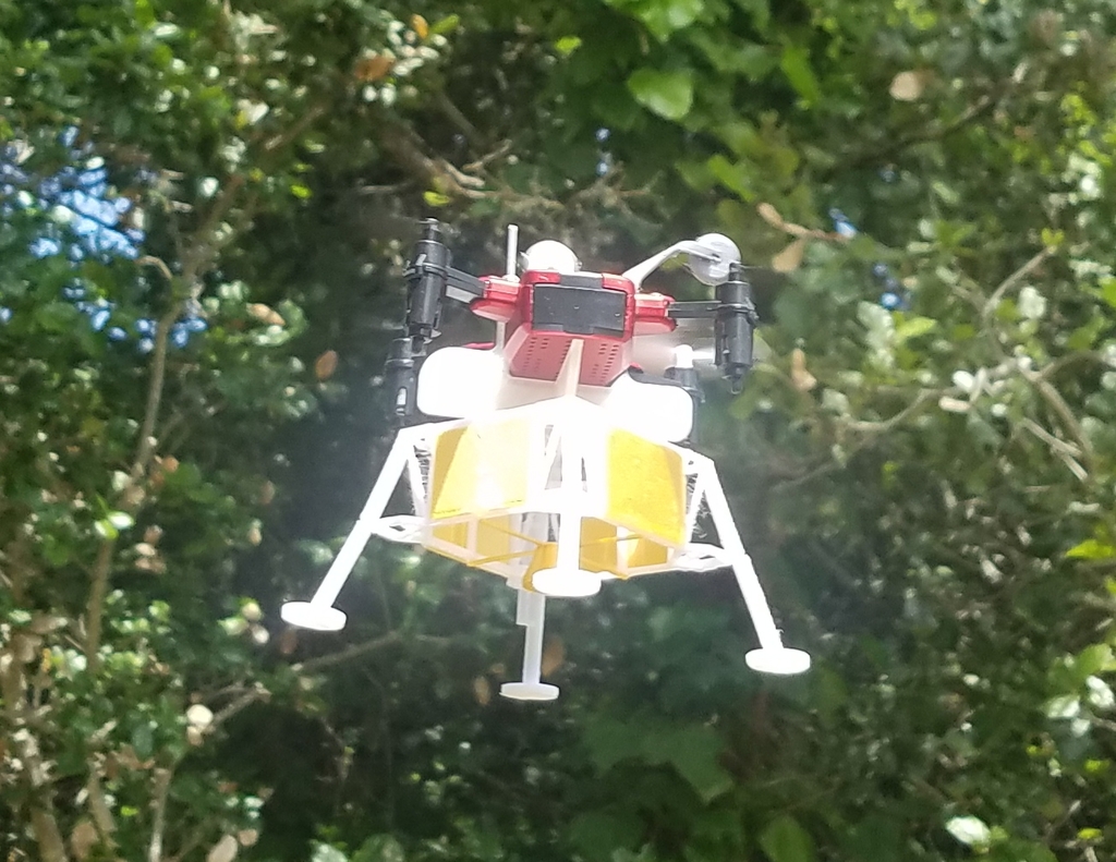Miniatura 4 do modelo 3D Mini Drone LEM (Lunar Excursion Module) 
