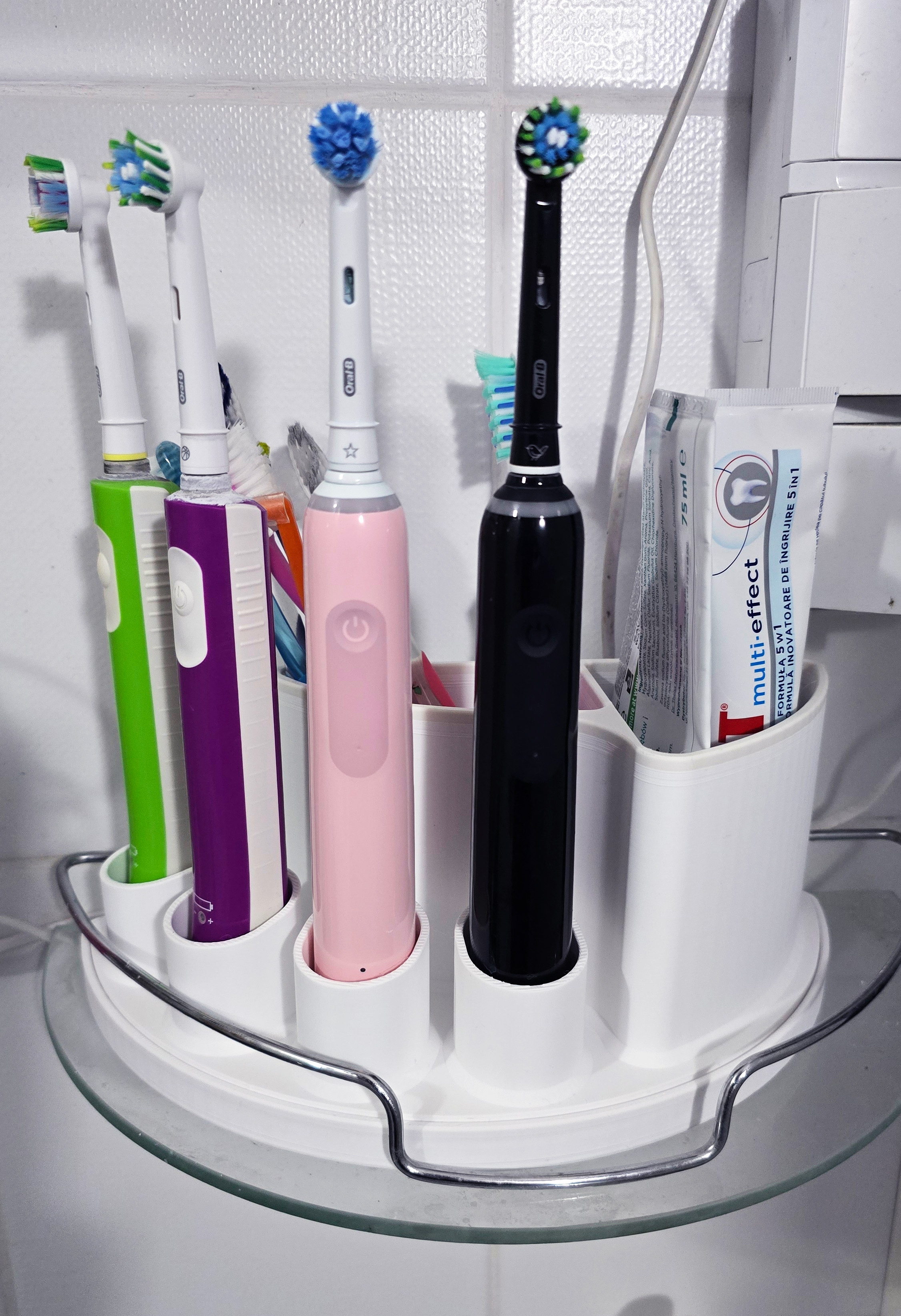 Toothbrush and toothpaste stand / Stojak na szczoteczki do zębów i pasty