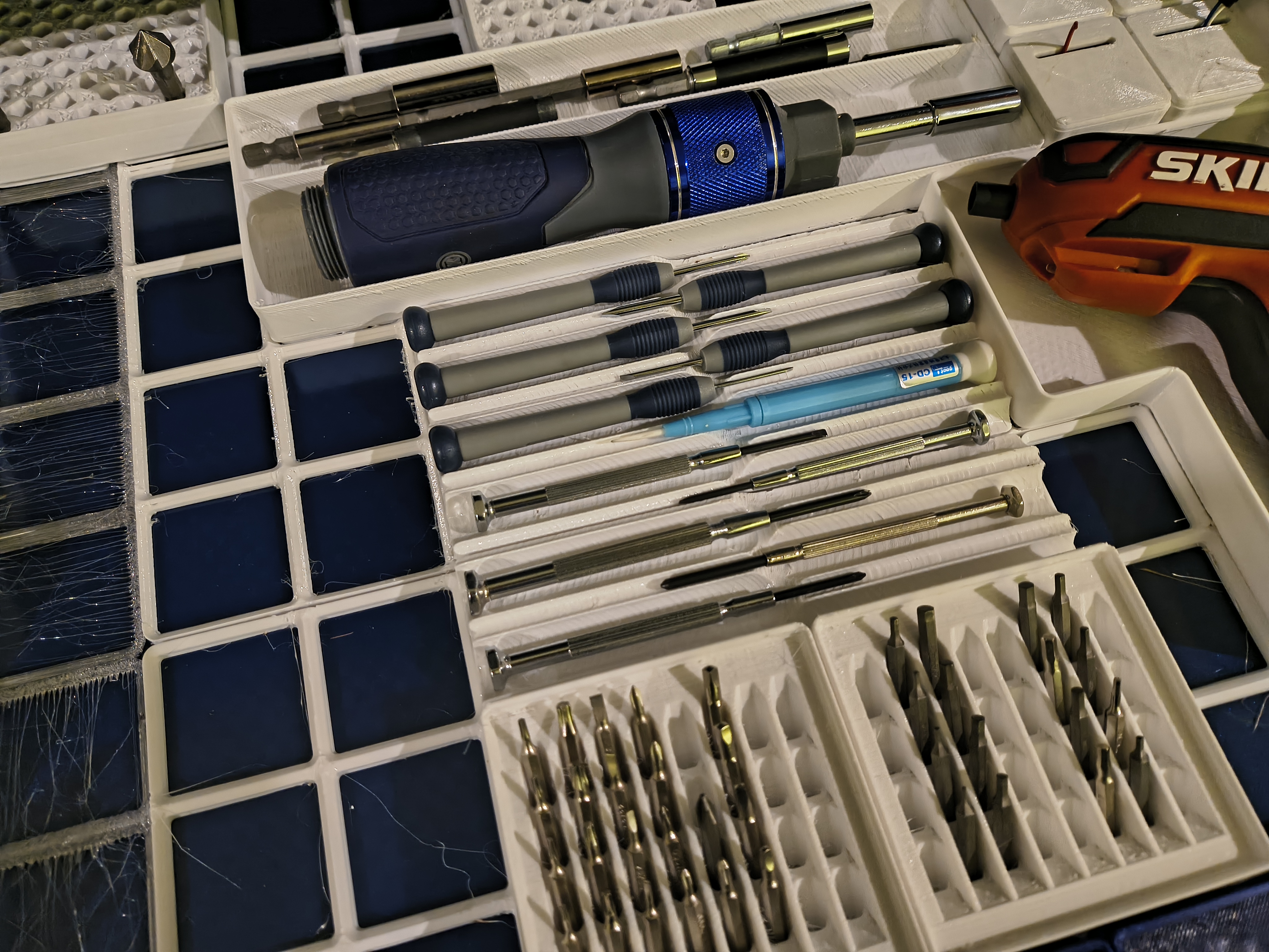 Gridfinity Screw Driver Organizer - scaled for precision screw drivers.