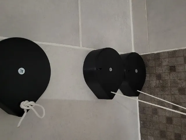 retractable clothesline - ligne à linge retractable