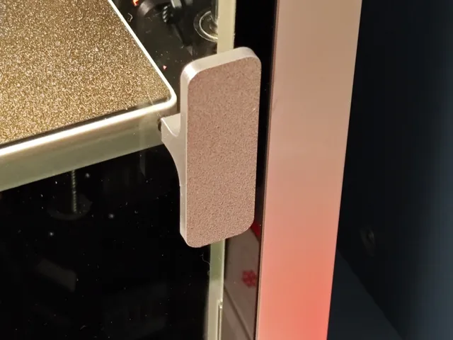 Yet another Qidi Q2 door handle