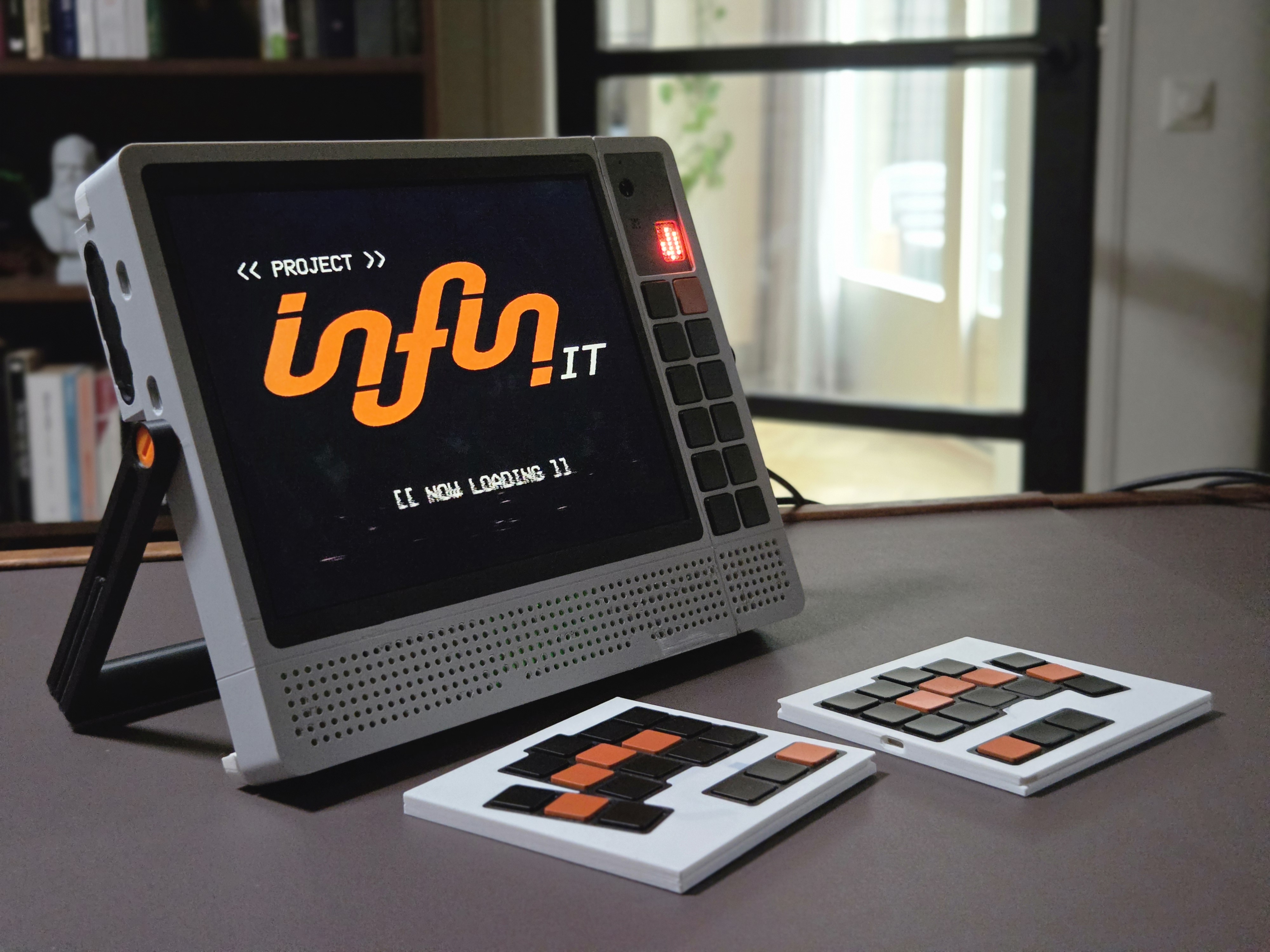 Project INFIN_IT: A Framework 12 Based Modular Workstation with Repurposed Components