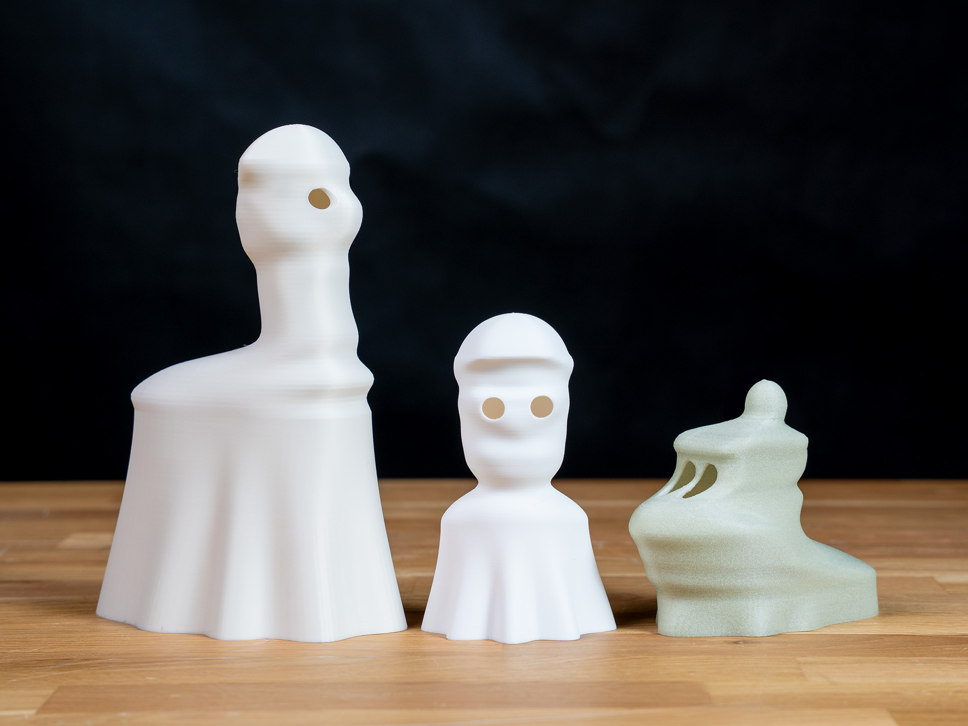 Ghosts of Benchy, Alpaca and Jo Prusa (and a Ghost Generator App)
