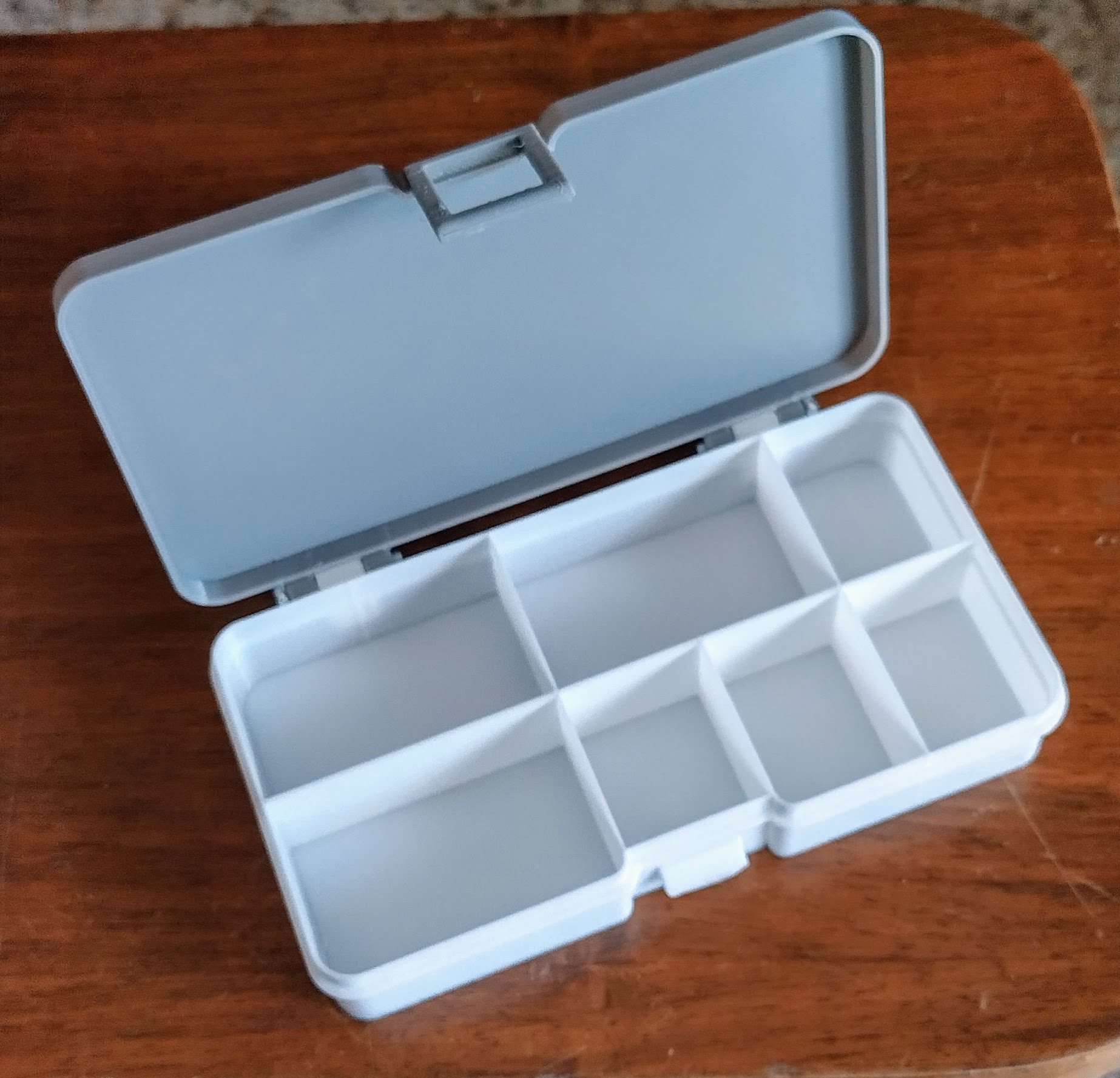Screw box edit compartments