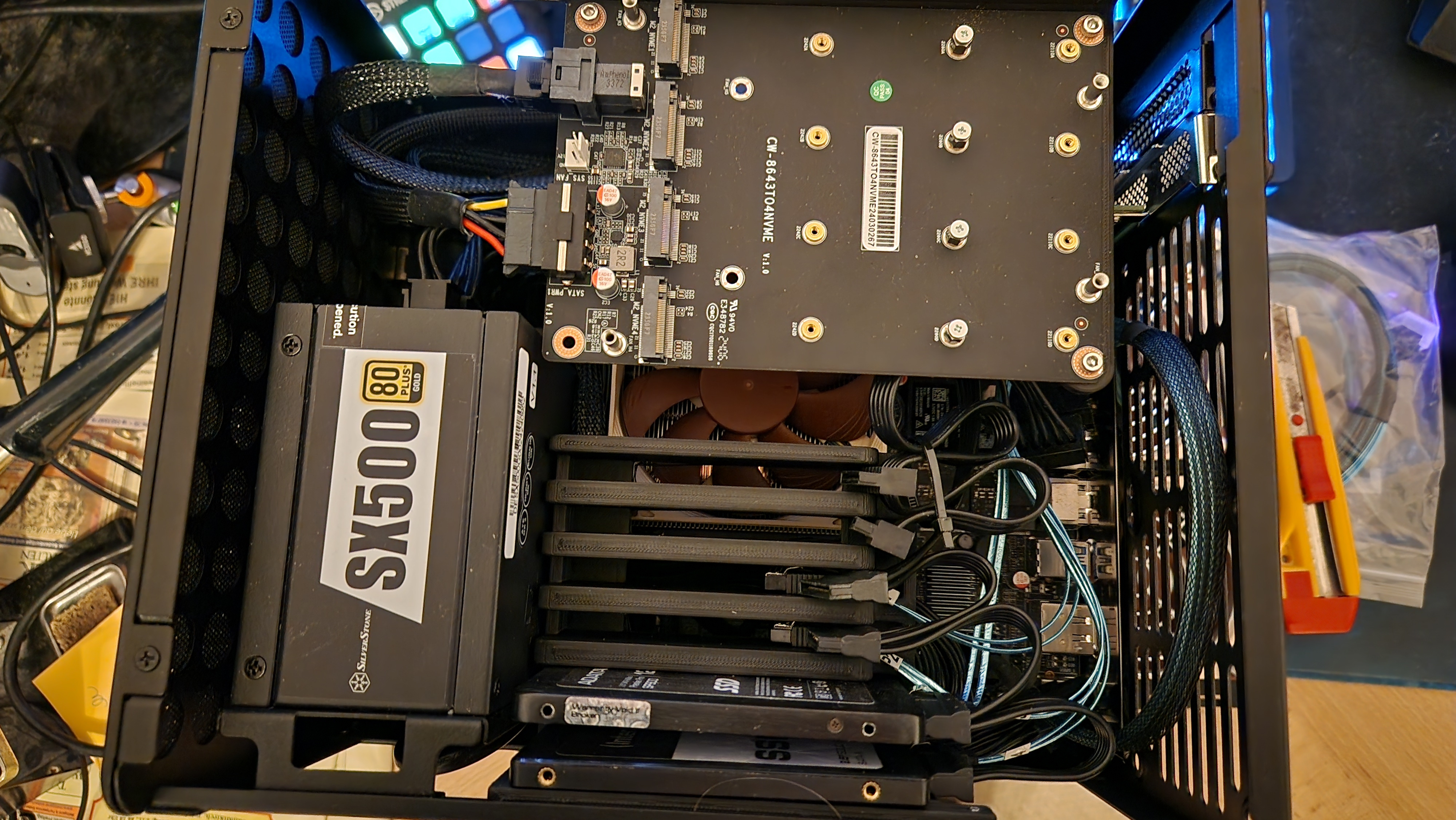 Jonsbo N3 6 2.5 bay
