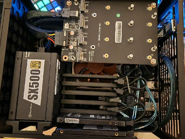 Jonsbo N3 6 2.5 bay