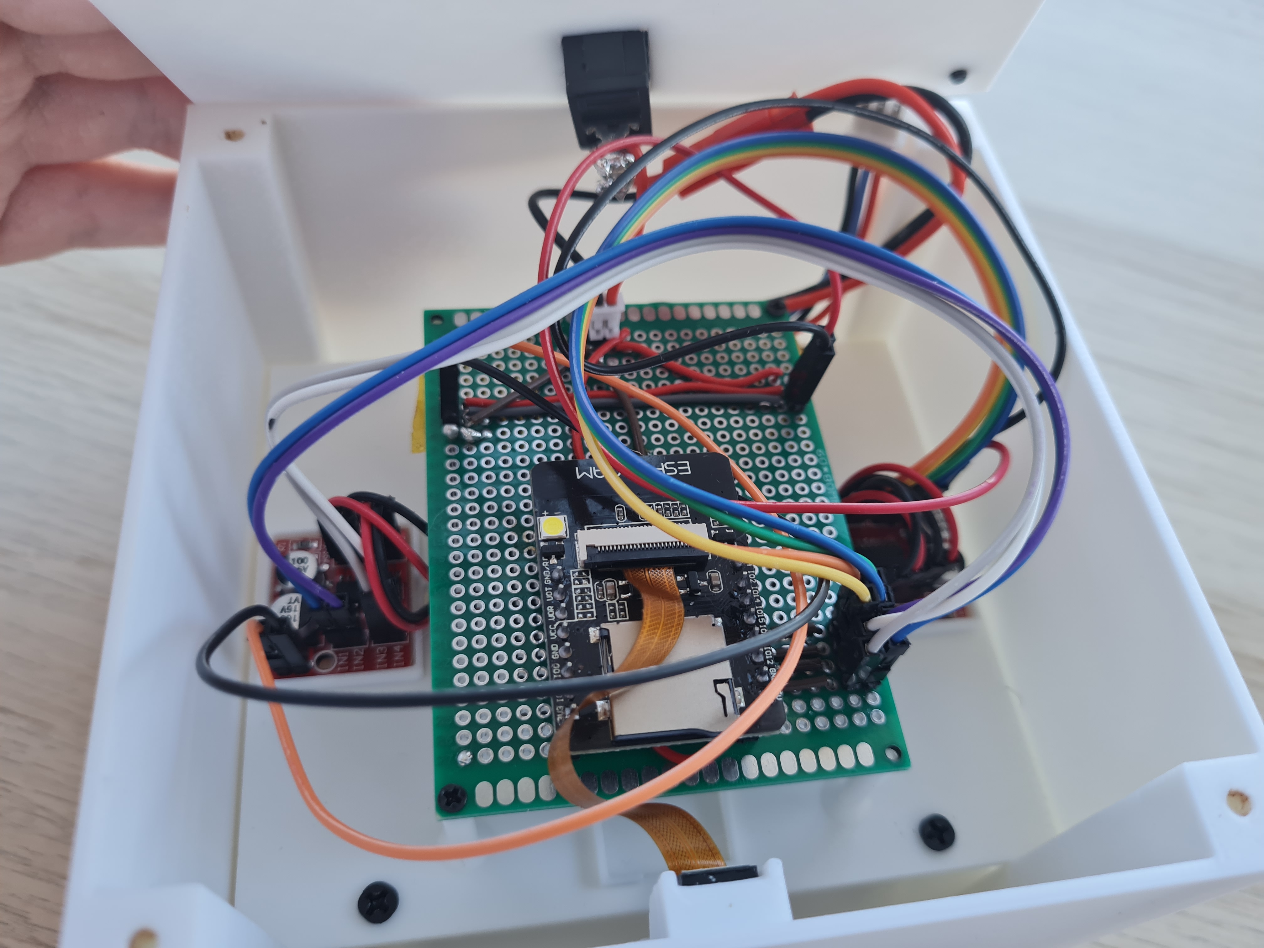 Miniatura 3 do modelo 3D ESP32-CAM Web Controlled Car
