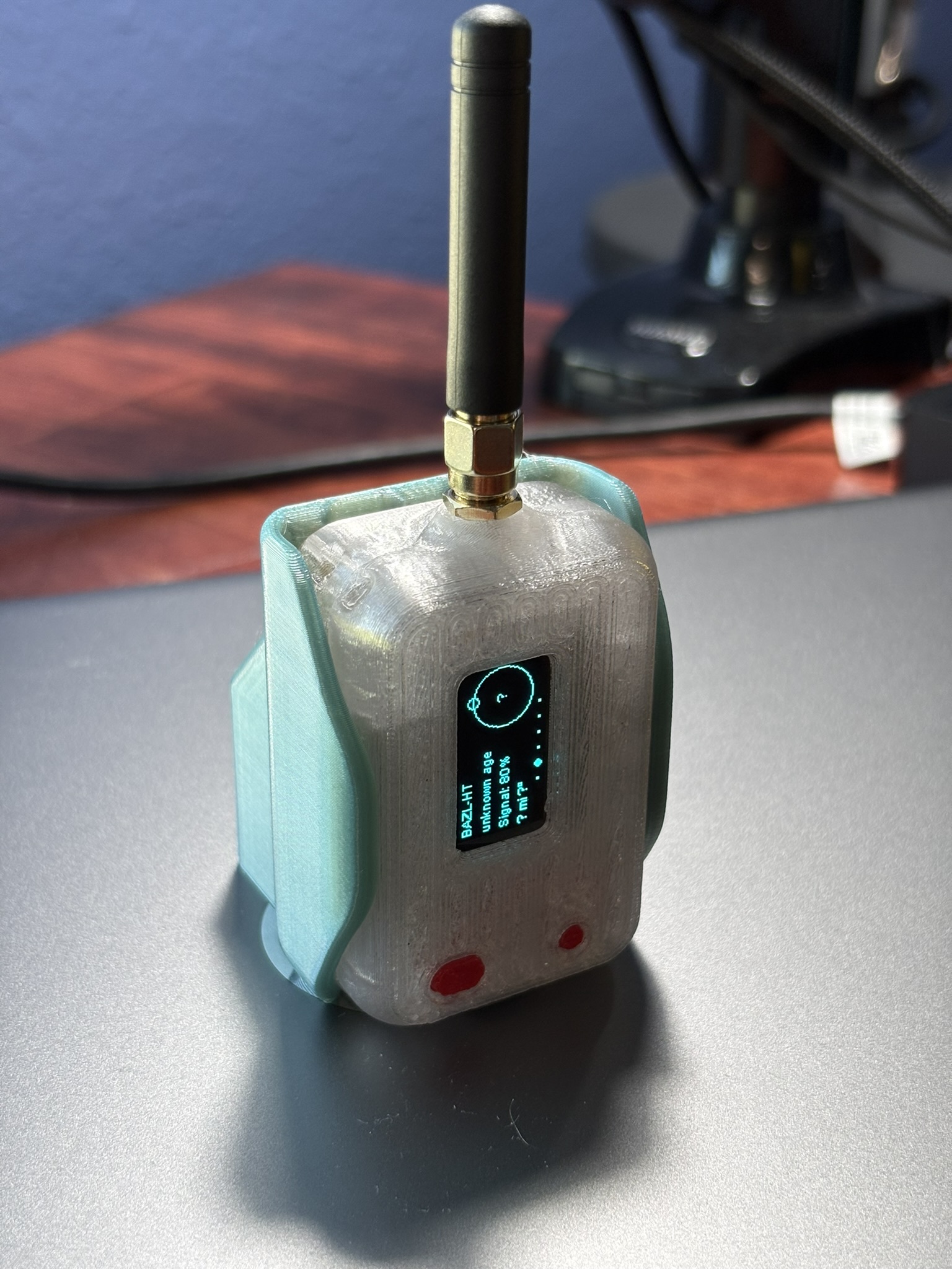 Alley Cat Heltech v3 Pocket Case Base Stand