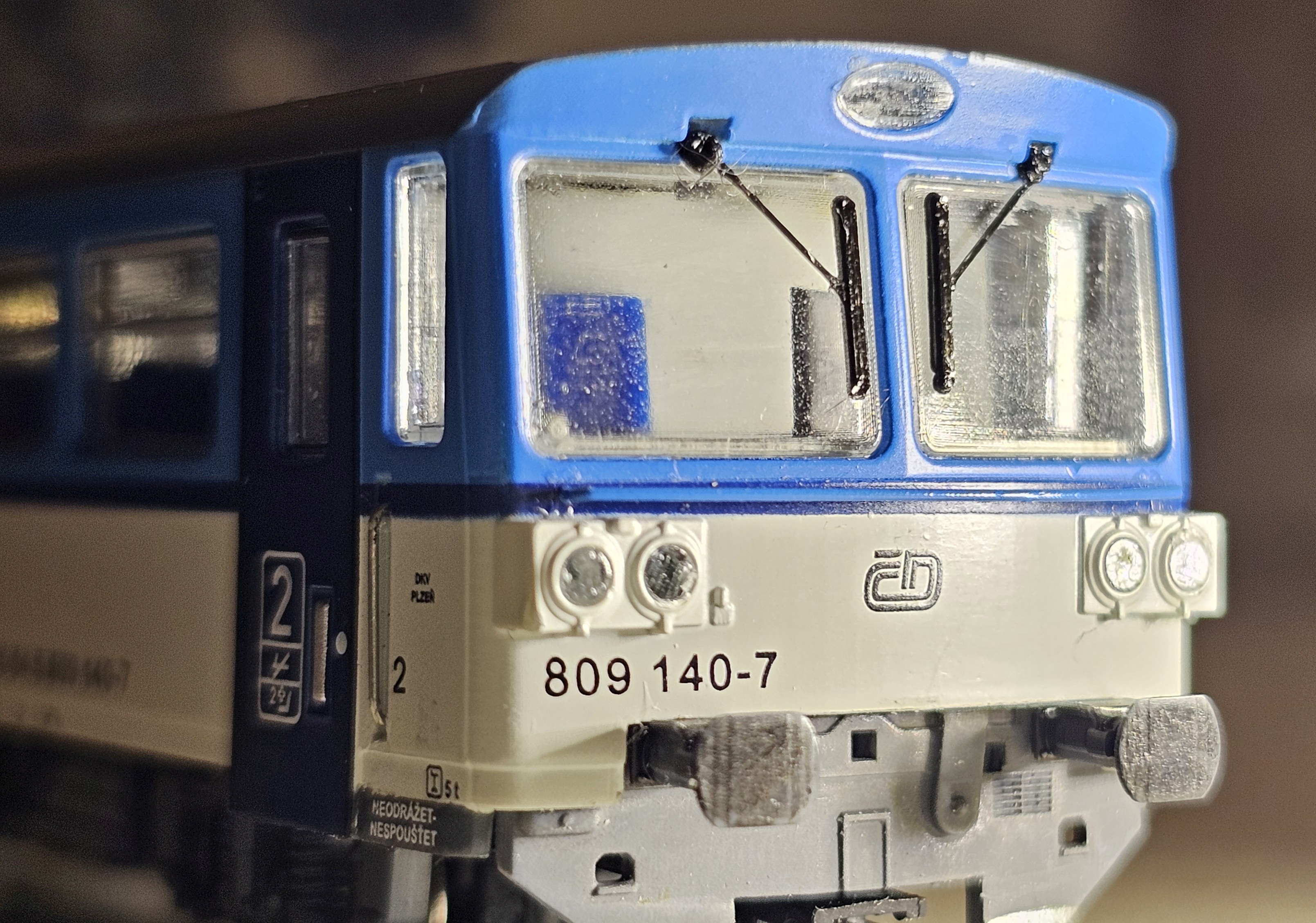 MTB M152/810 1:120 Stěrače a interiér