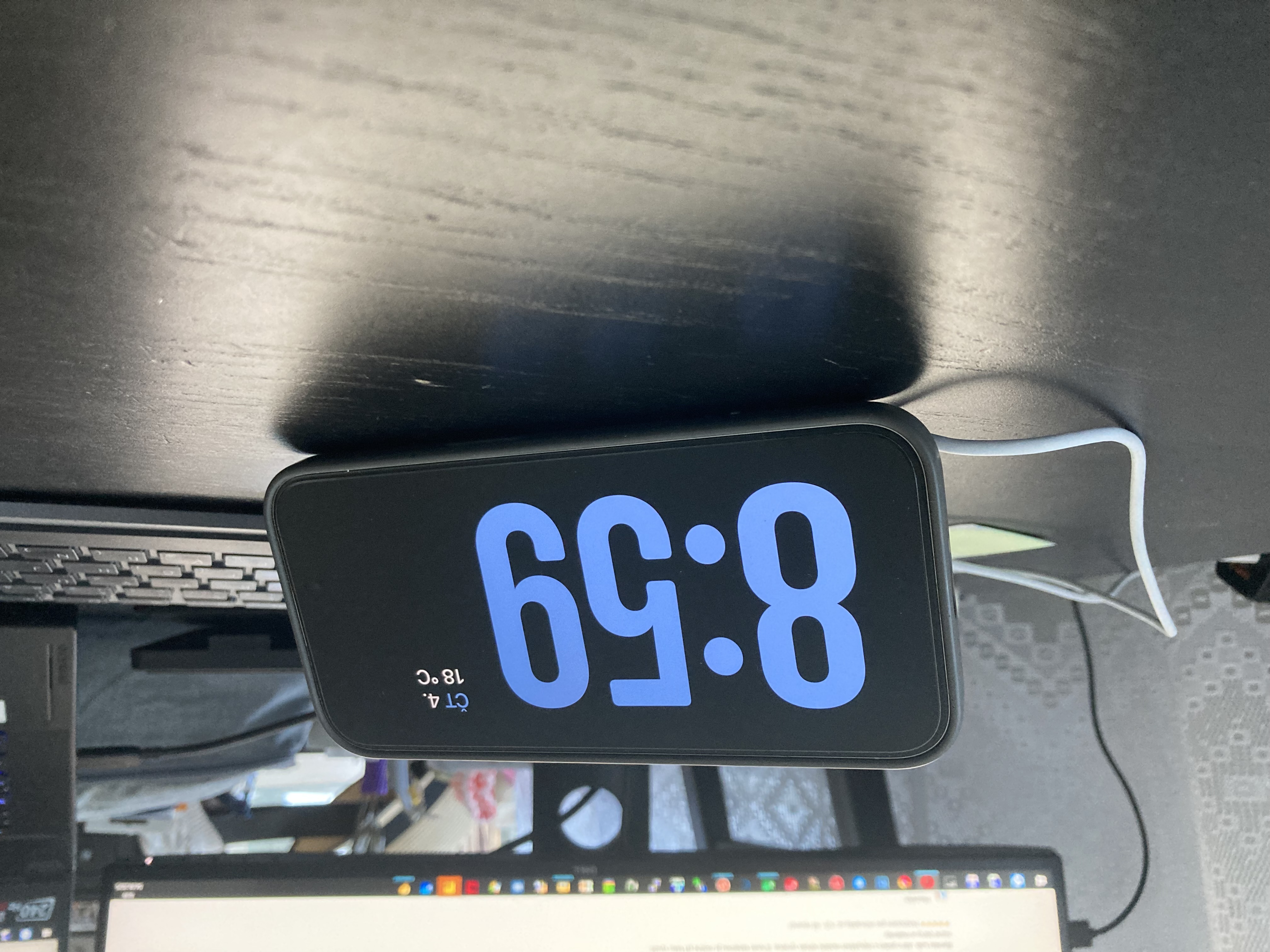 Apple iPhone stand (MagSafe)