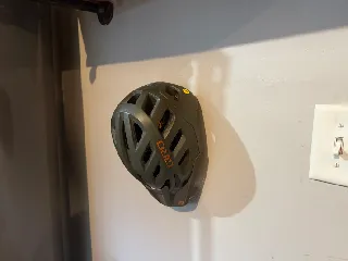 Helmet Hook v2