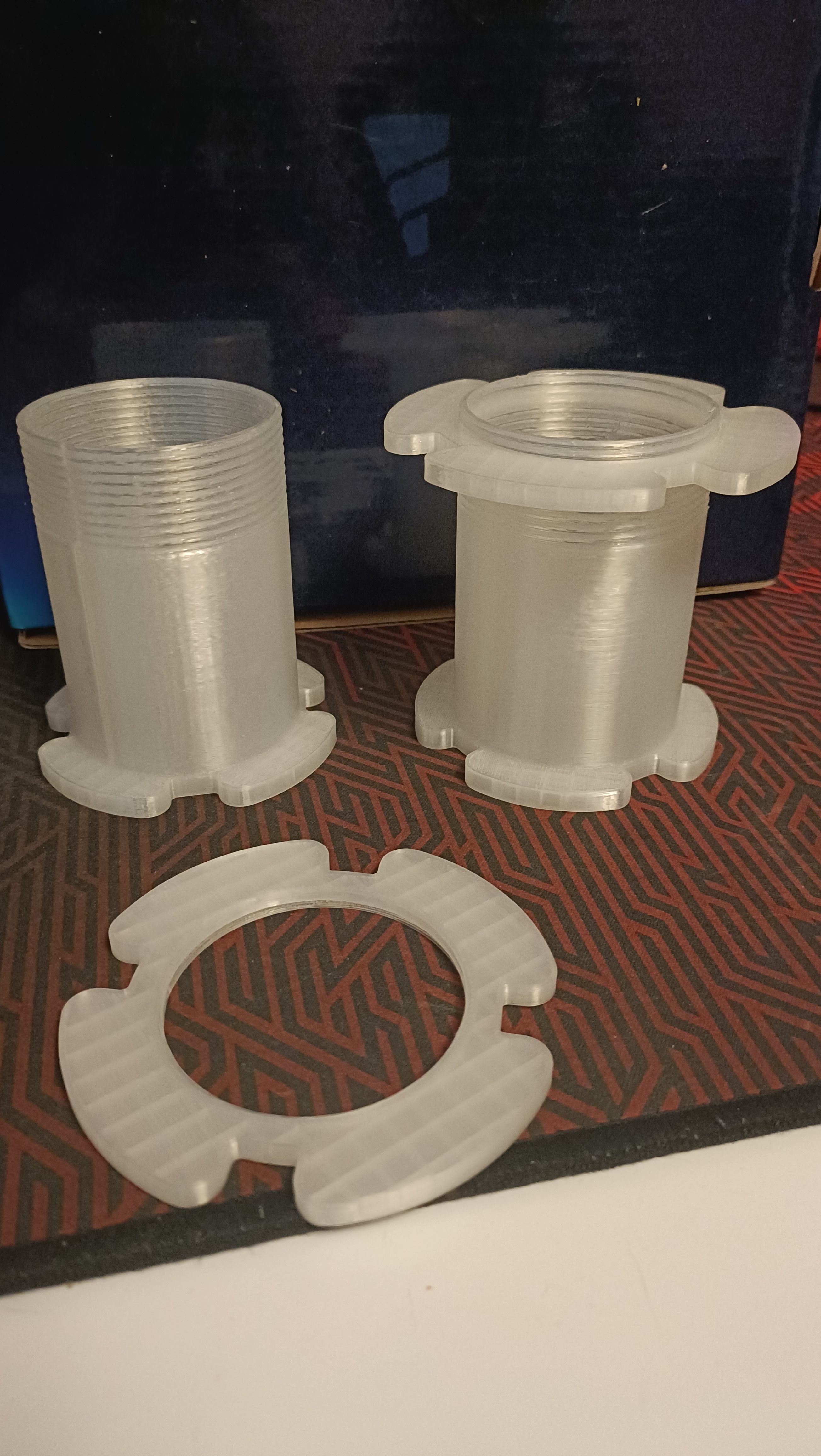 Filament spool insert