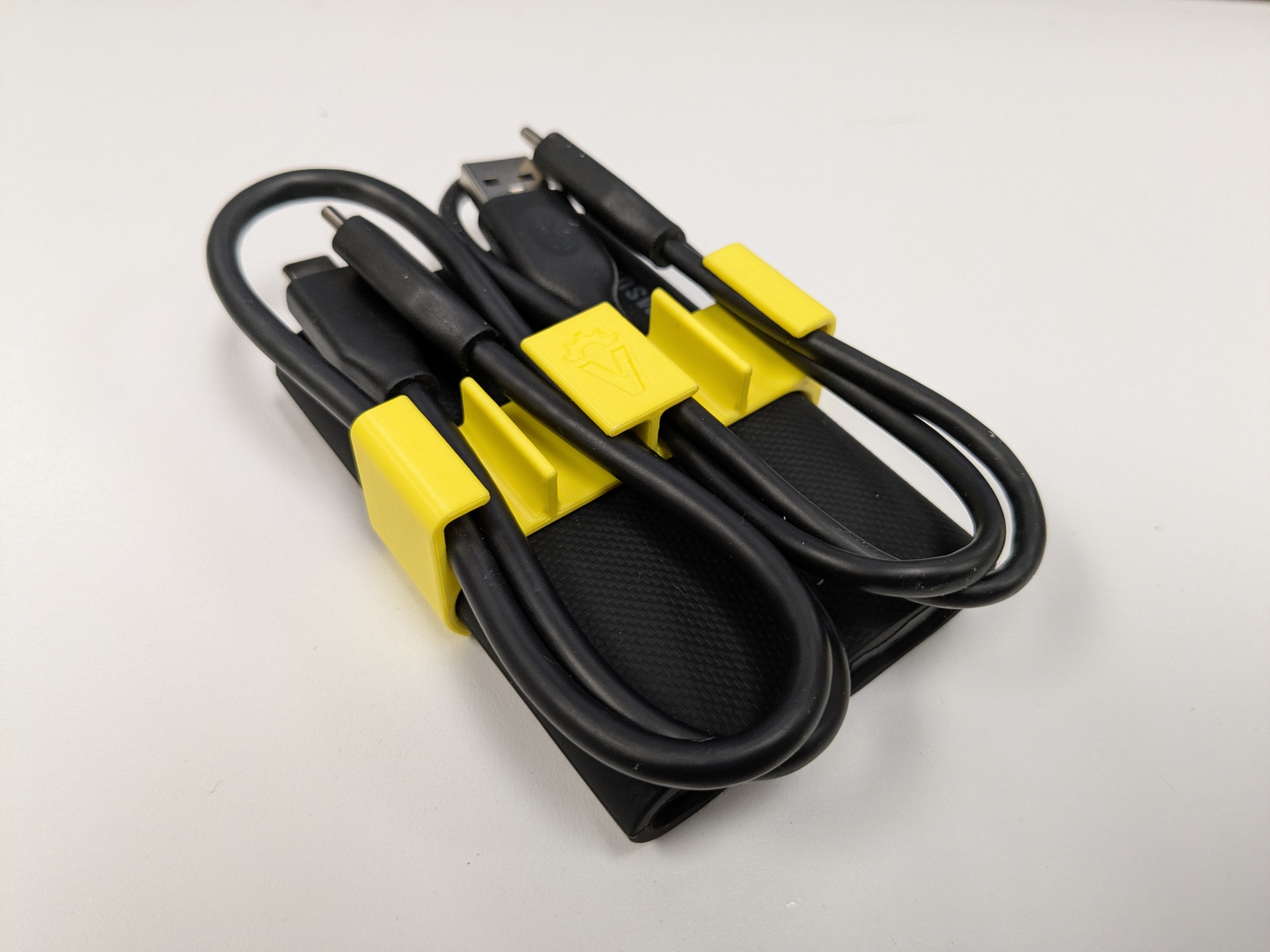 Samsung T9 double cable holder