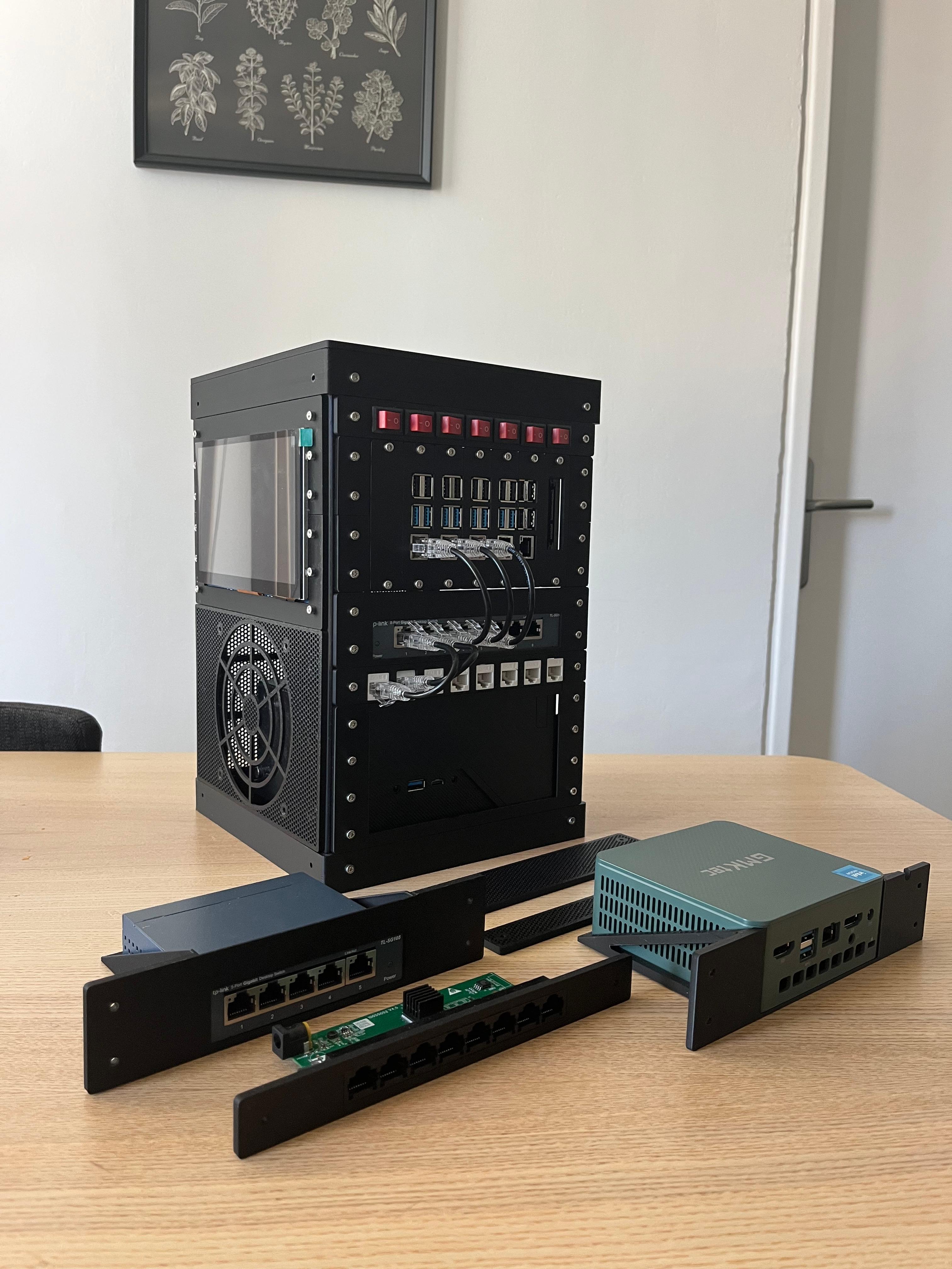 Miniatura 3 do modelo 3D Microlab 2 - Mini Modular Home Server Rack