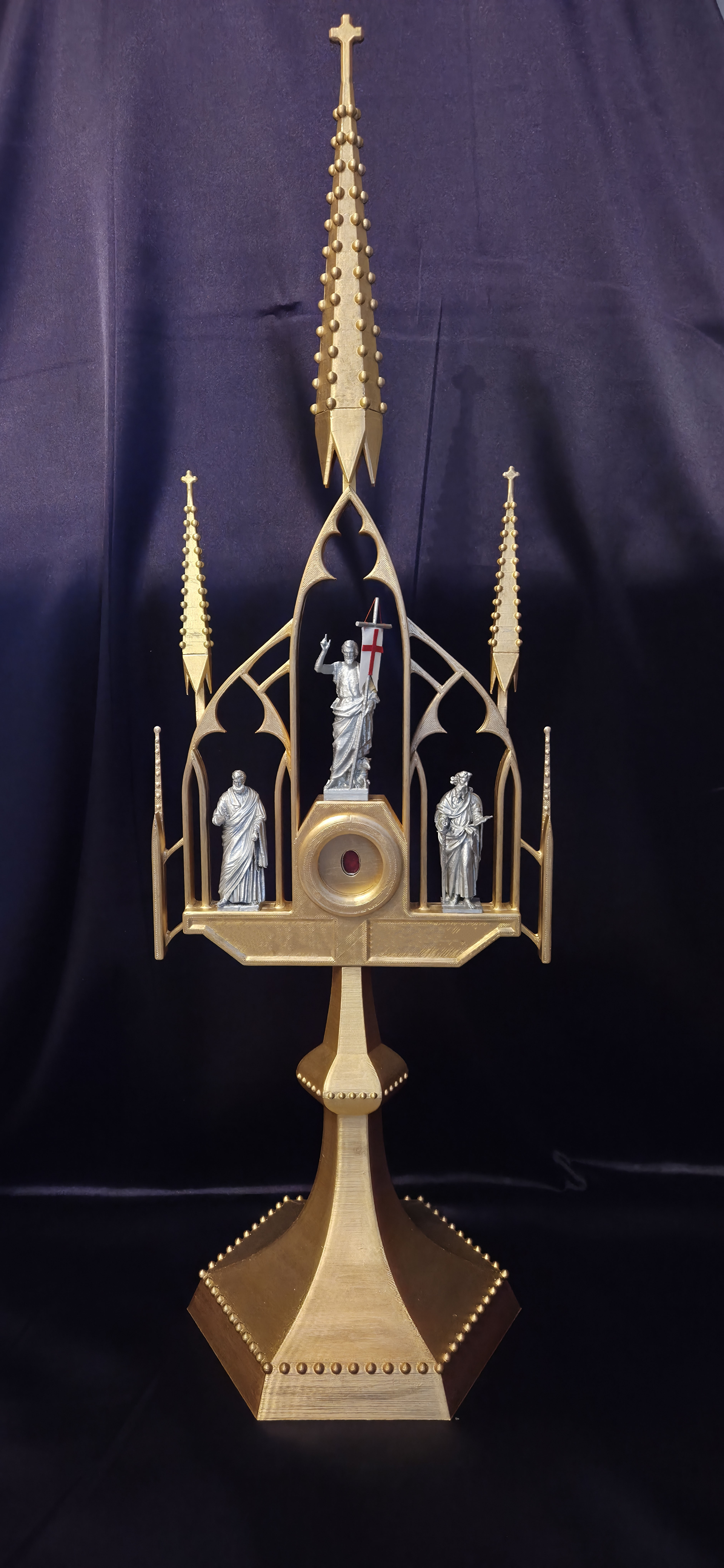 Gothic monstrance/reliquary