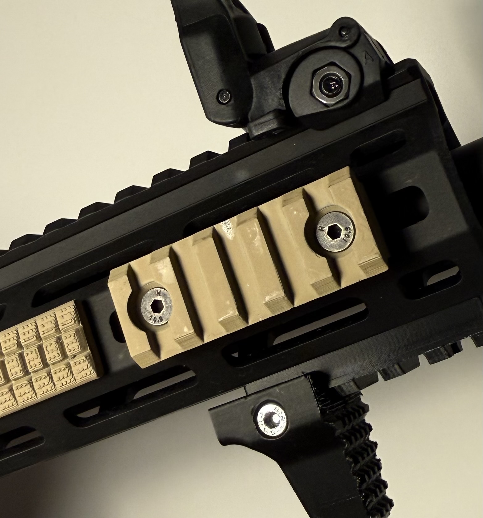 Picatinny Rail (M-Lok)