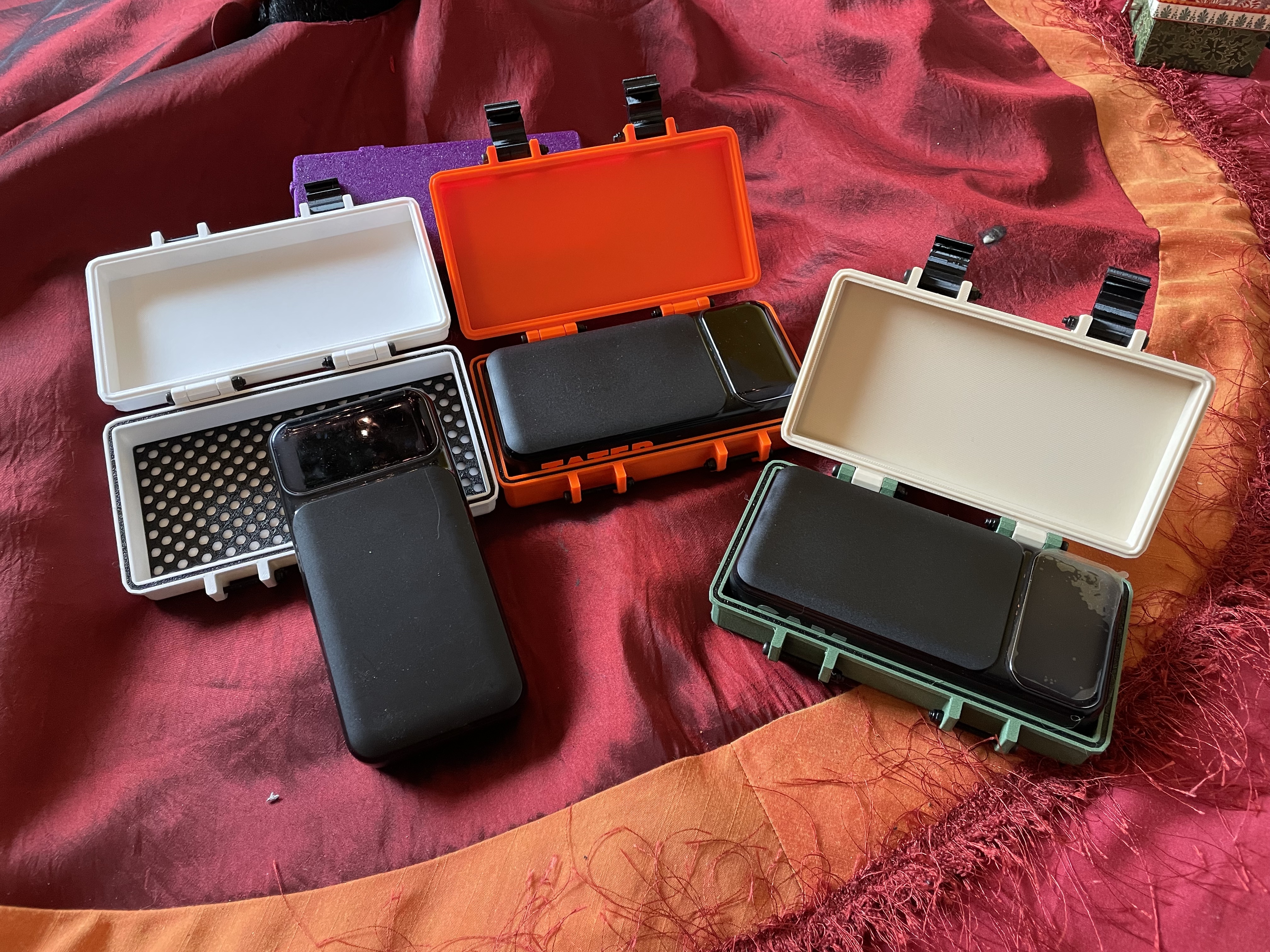 Rugged Power Bank Box - Kepswin 49800 mAh Portable Phone Charger