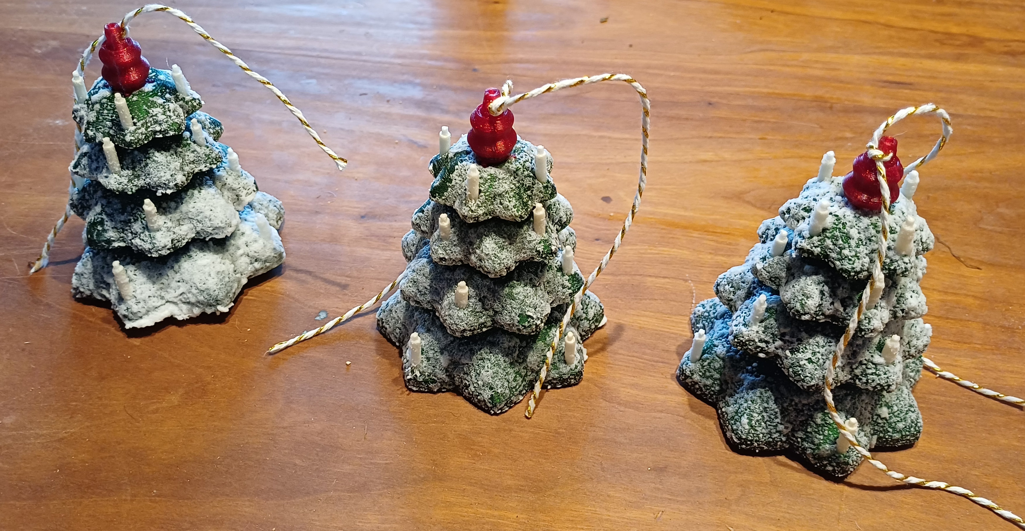 Modular christmas tree ornament