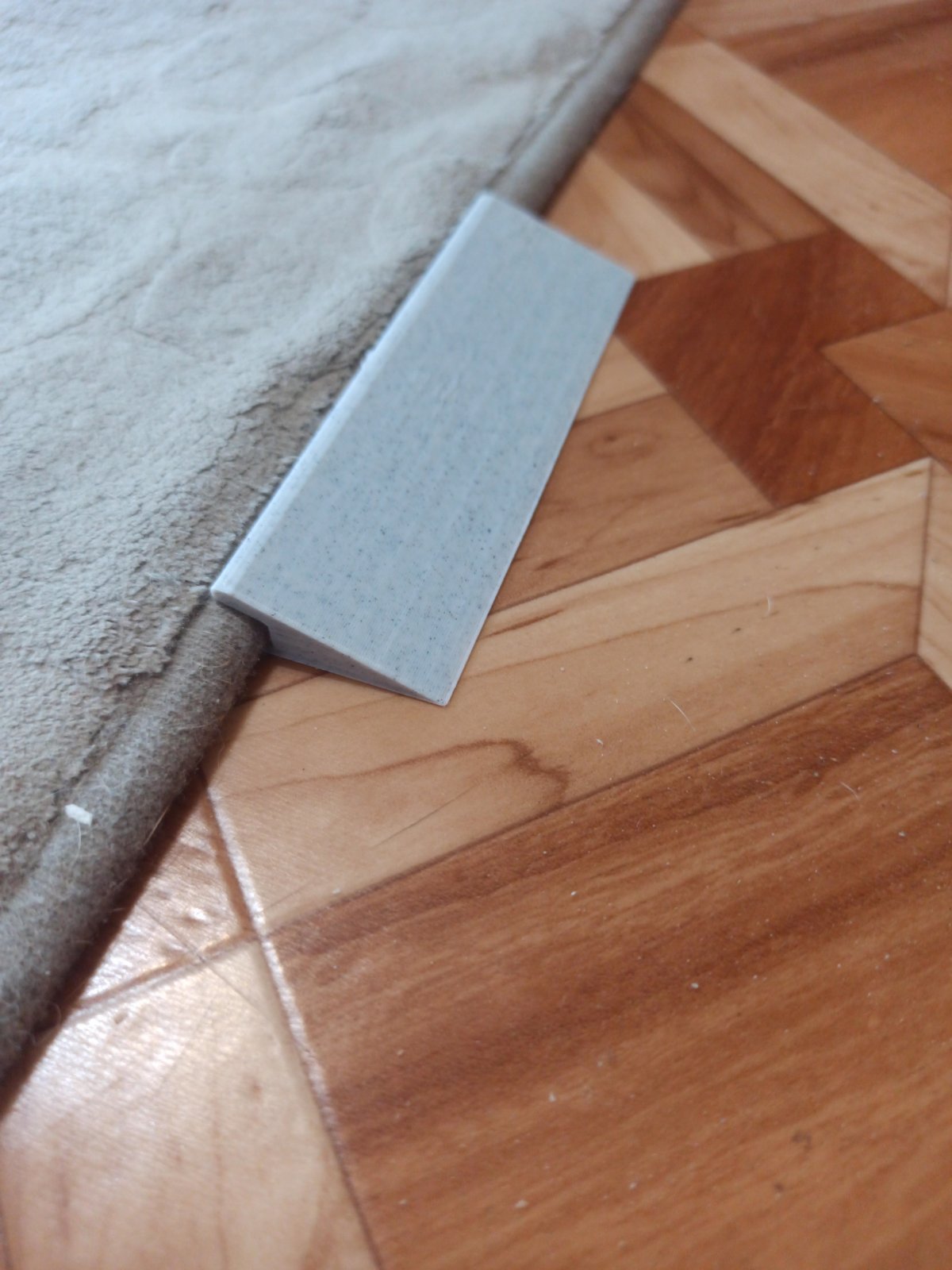 ramp for a rug
