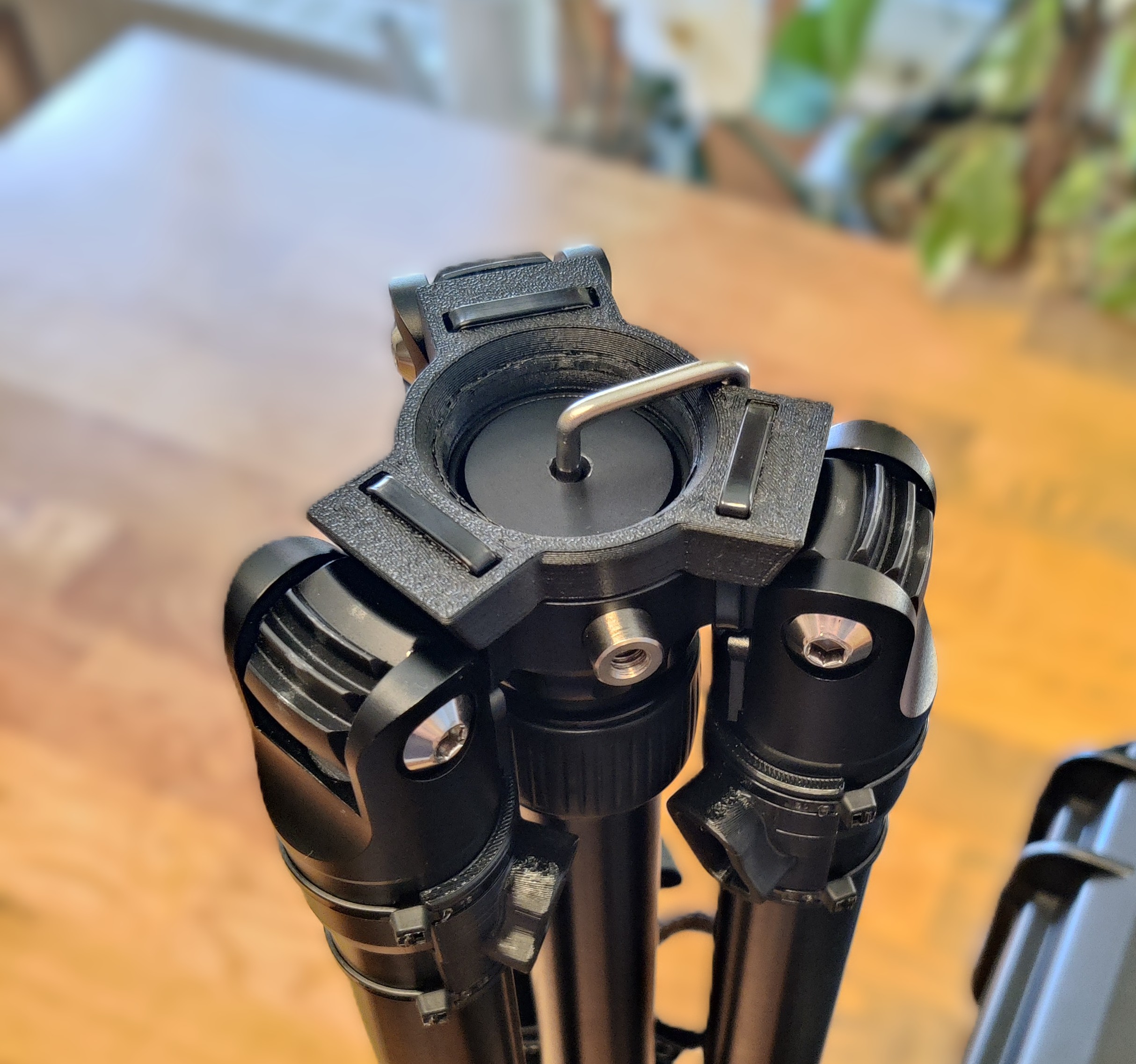 Revopoint Trackit / Trackit SR Tripod Stiffener to prevent unwanted fold ups