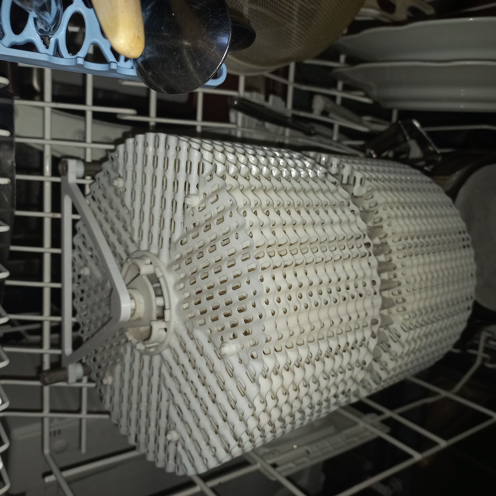 Support for inserting Venta wheel into dish washer
