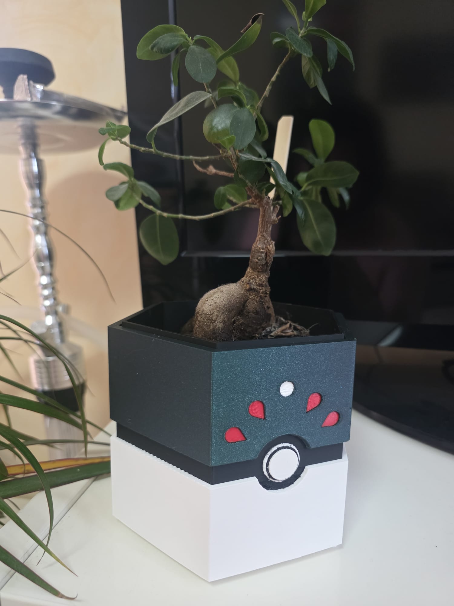 Pokeball vase