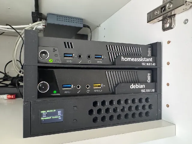 Modular Lenovo ThinkCentre Homelab rack system