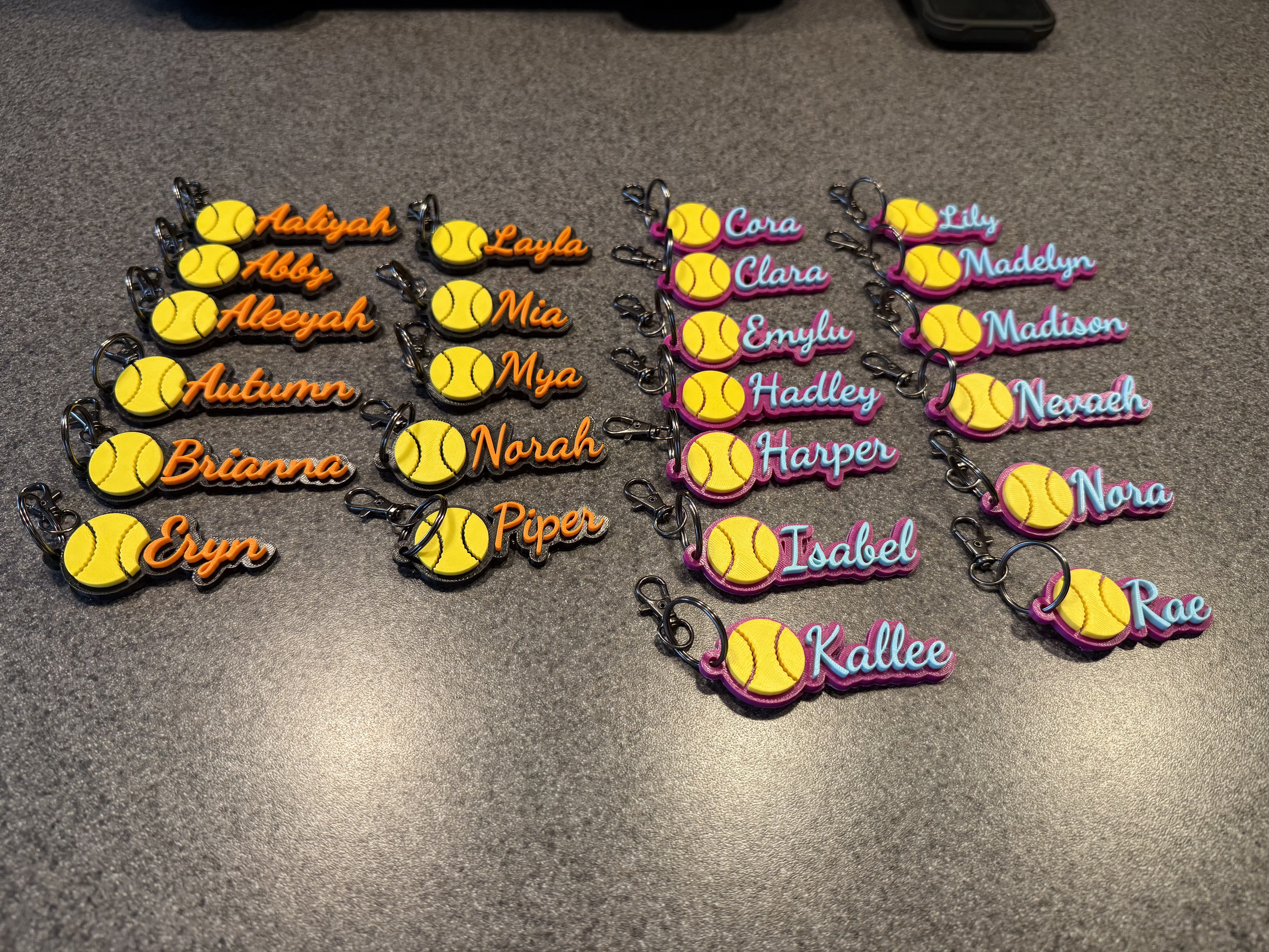 SOFTBALL BASEBALL KEYCHAIN — miniatura 6