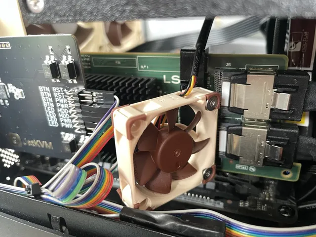 LSI 9207 fan clip 40mm