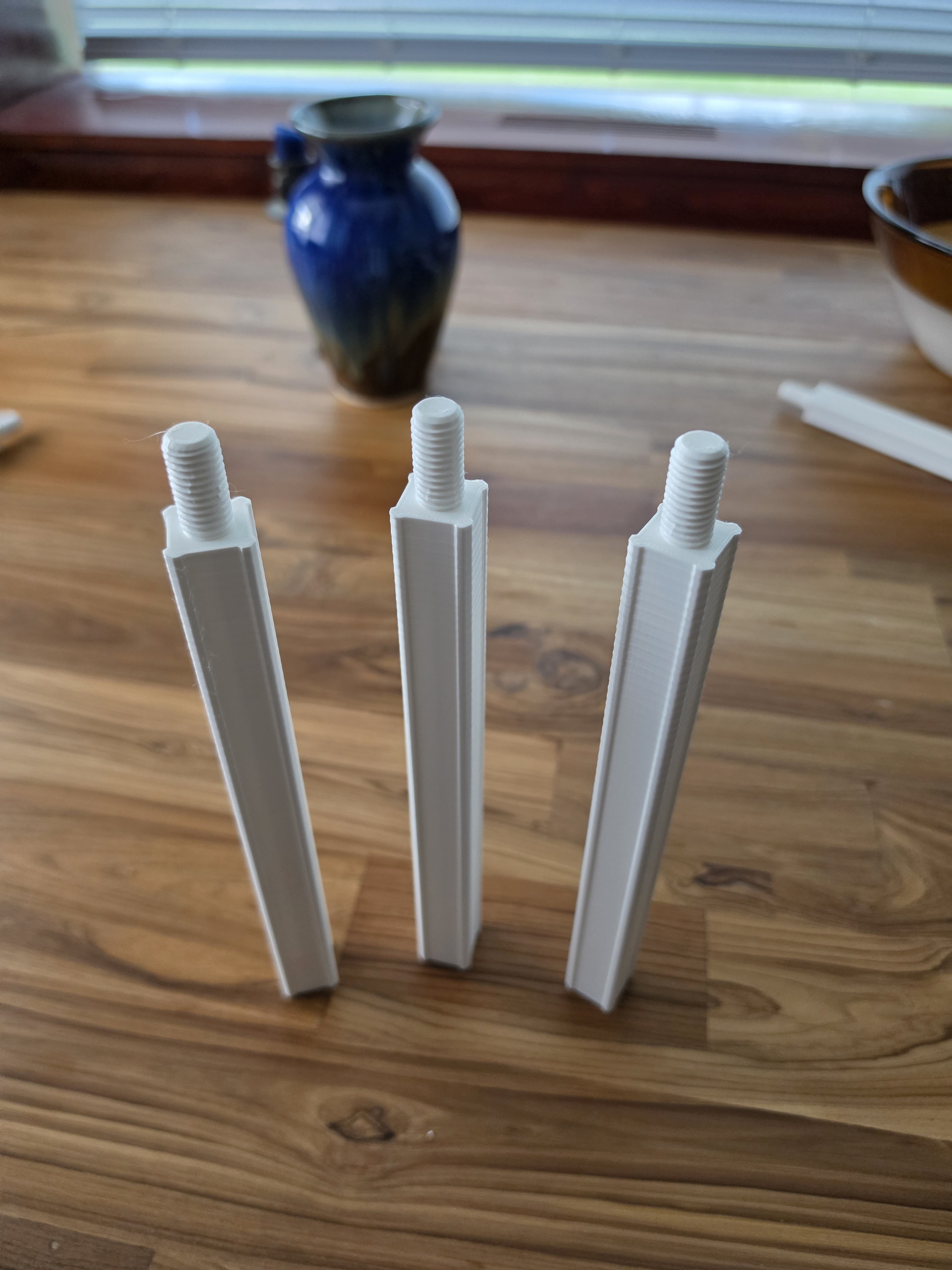 Modular T8 LED strip "tube"