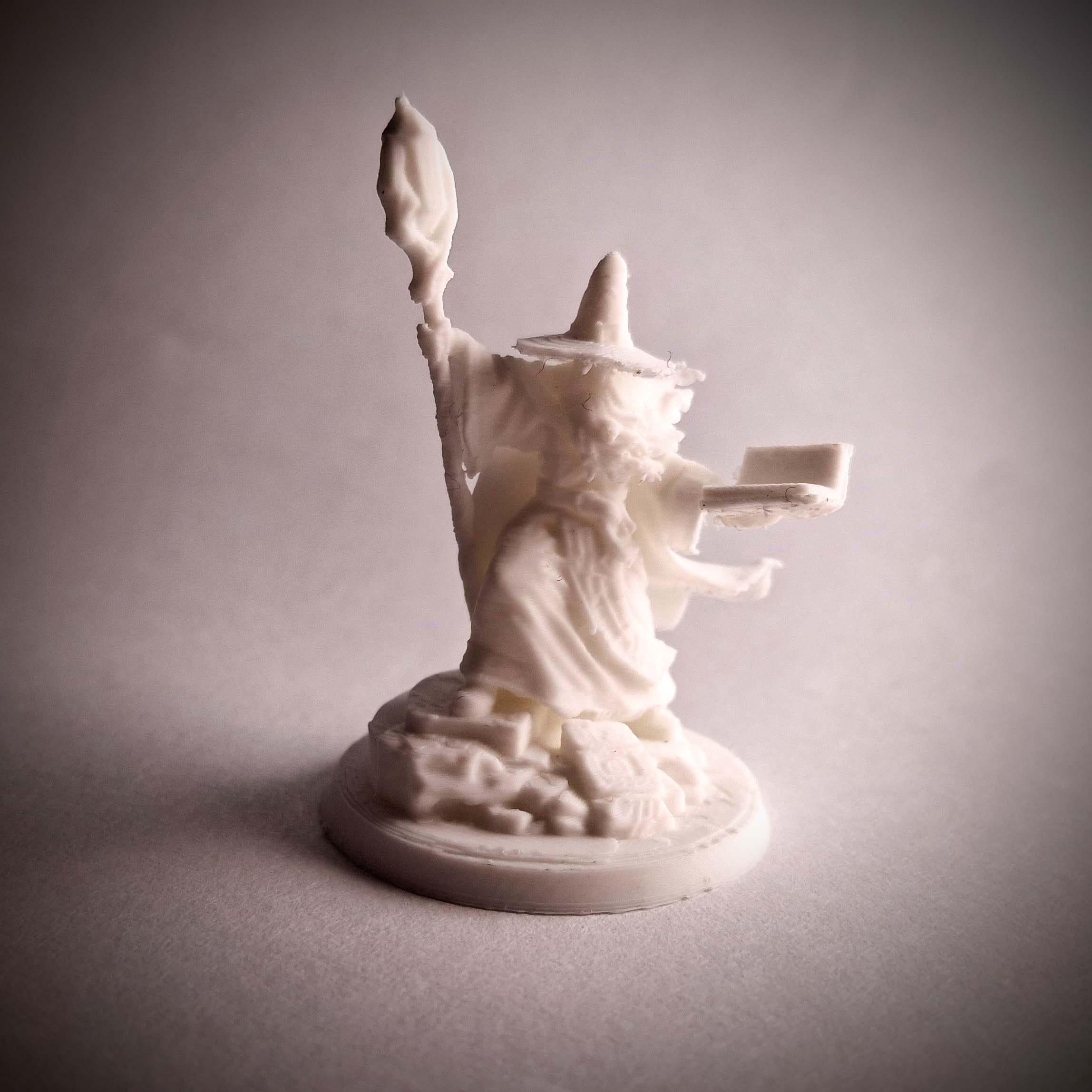 Miniatura 2 do modelo 3D D&D Miniature: Wizard