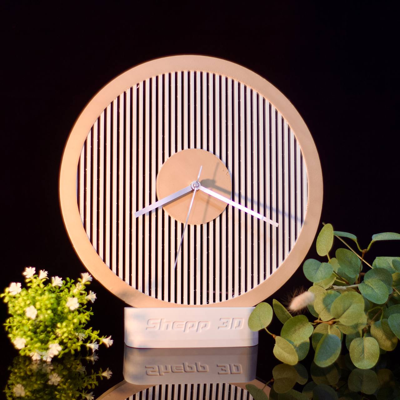 "Stripes: a Minimalistic Wall Clock" — miniatura 3