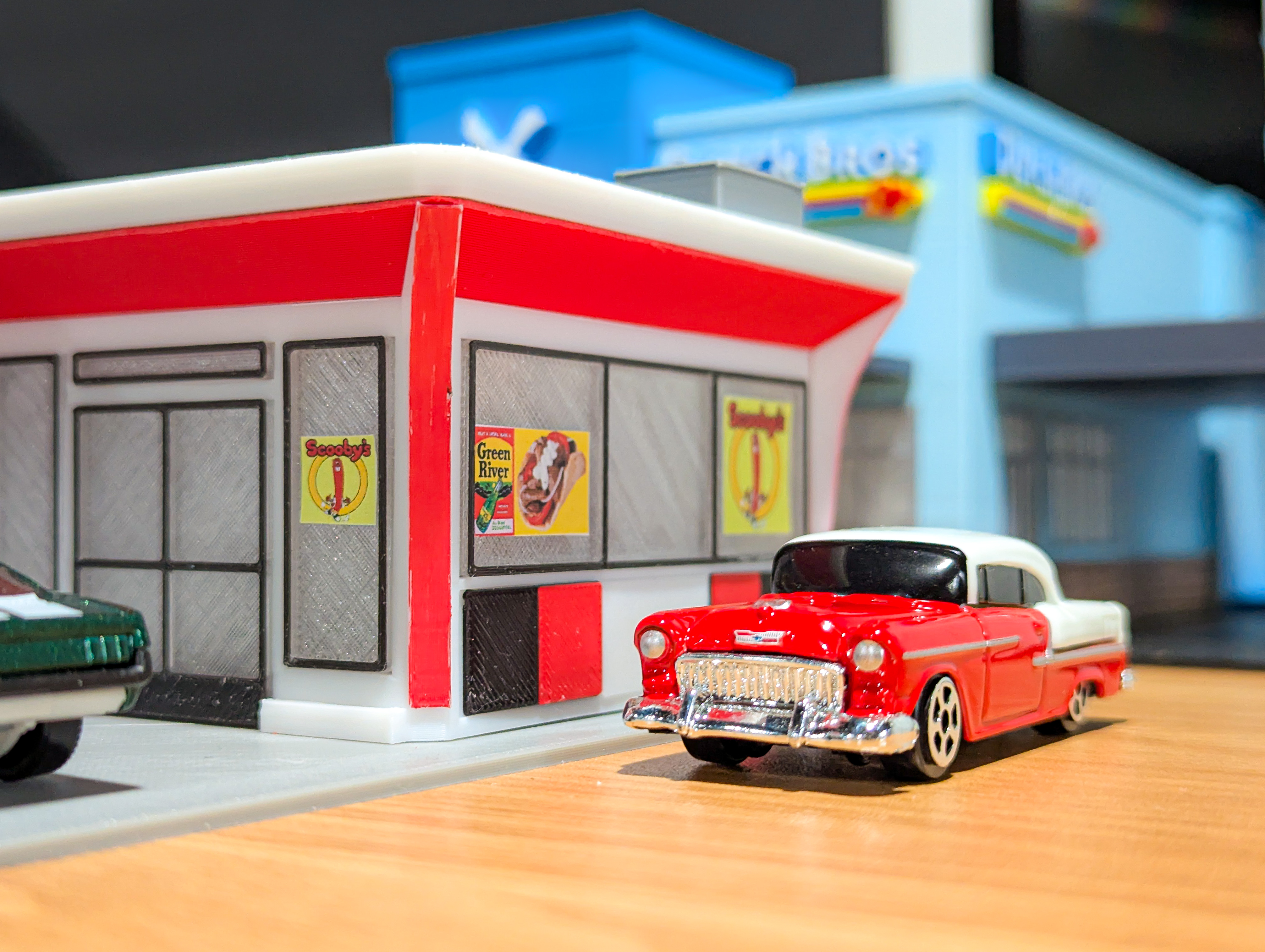 Scooby's Hot Dogs Model Set - 1:64 Scale Diorama — thumbnail 13