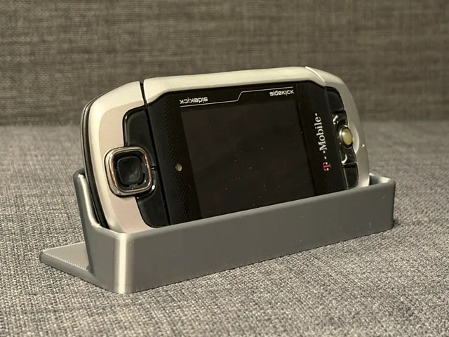 T-Mobile Sidekick 3 Display Stand