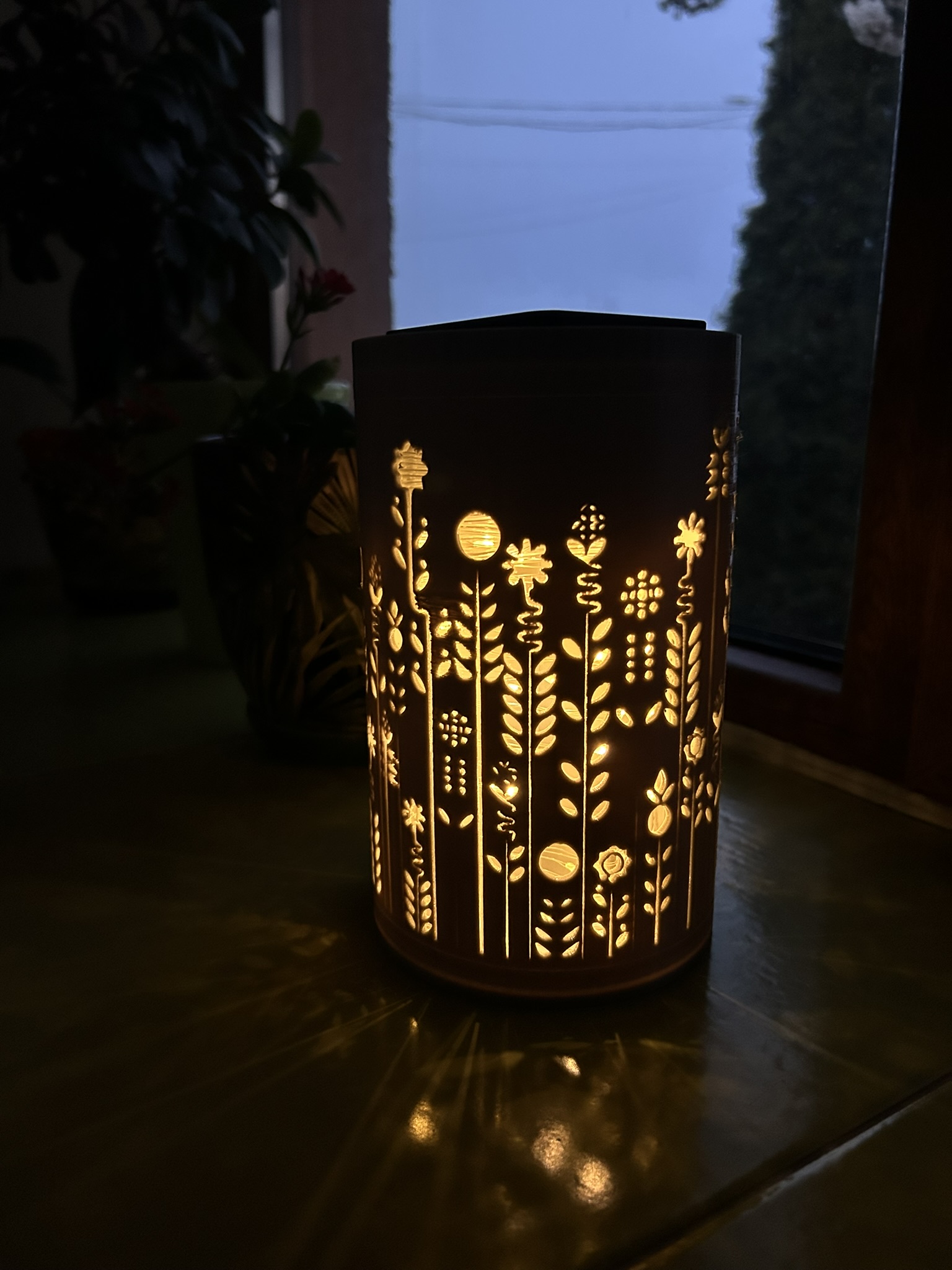 Solar lamp