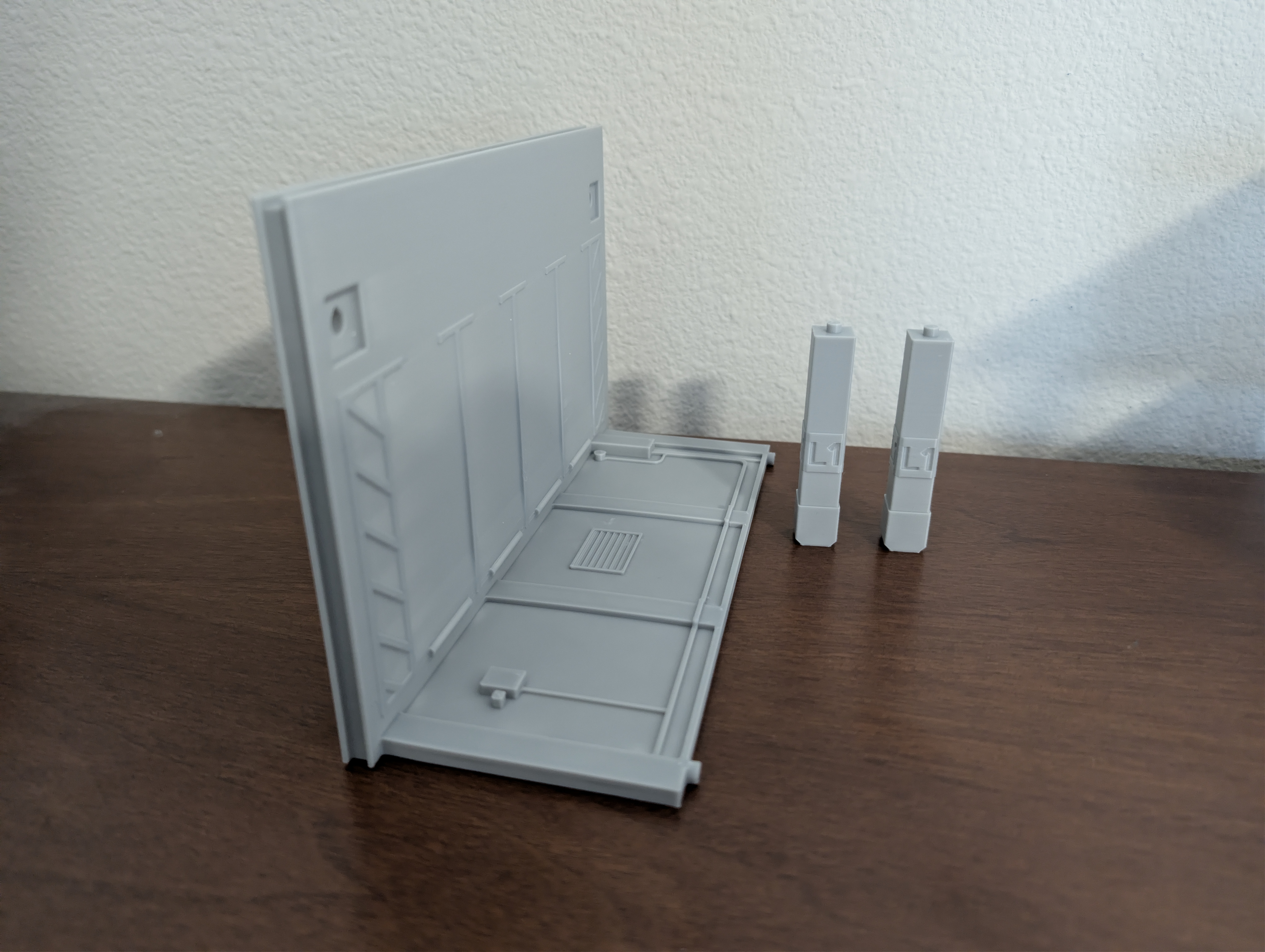 Hot wheels 1/64 Car Modular Display Garage — thumbnail 3
