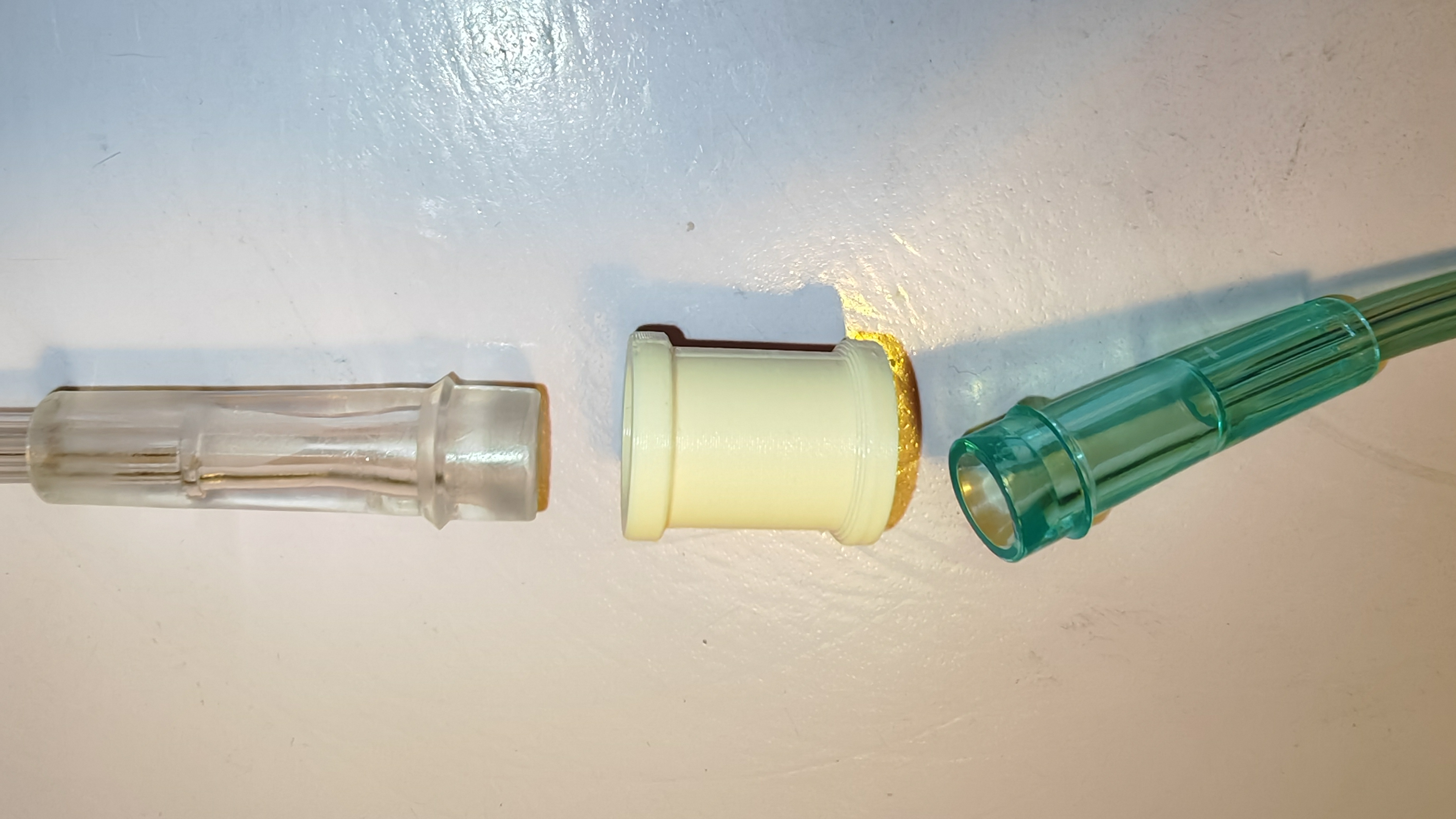 O2 hose connector, e.g. for oxygen concentrator