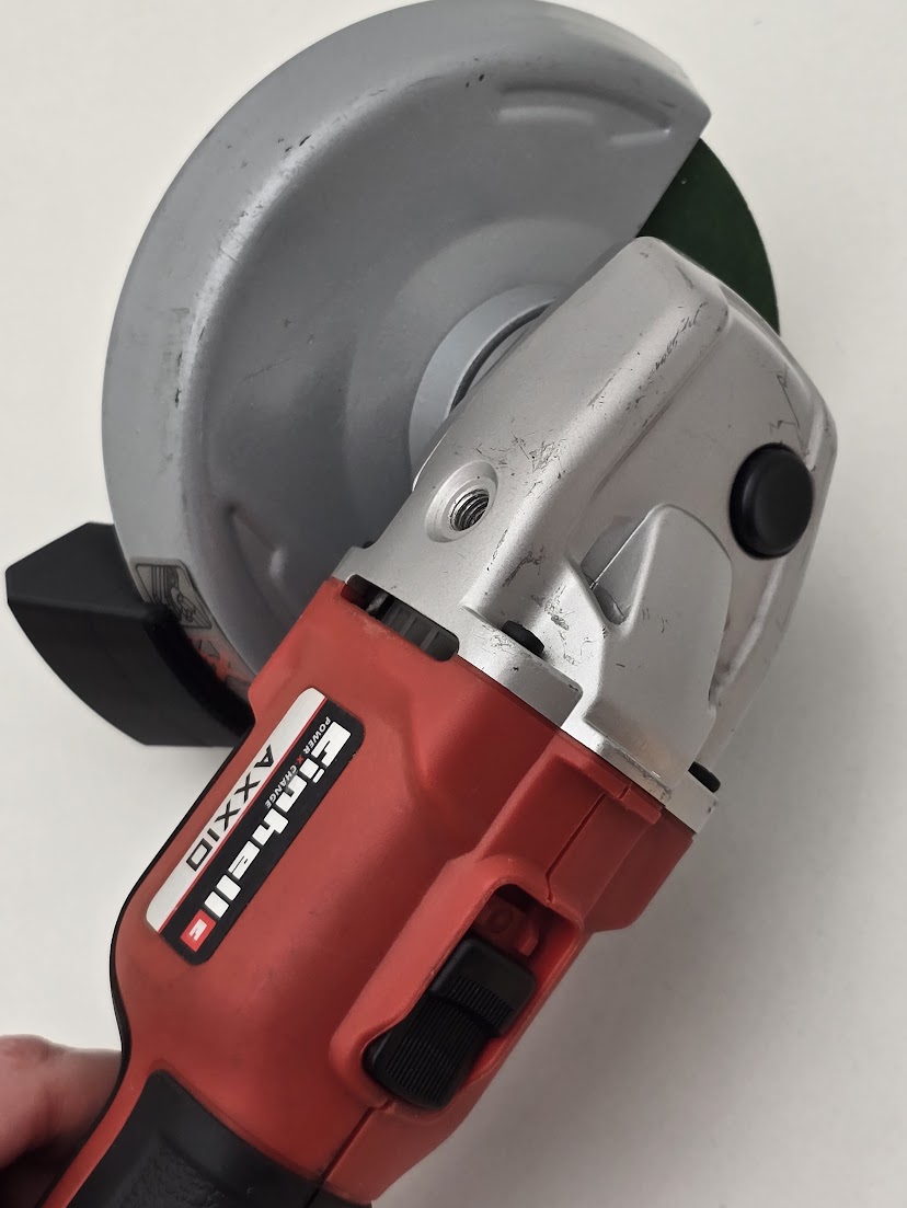 Miniatura 4 do modelo 3D Einhell axxio 18/125 drill sharpener