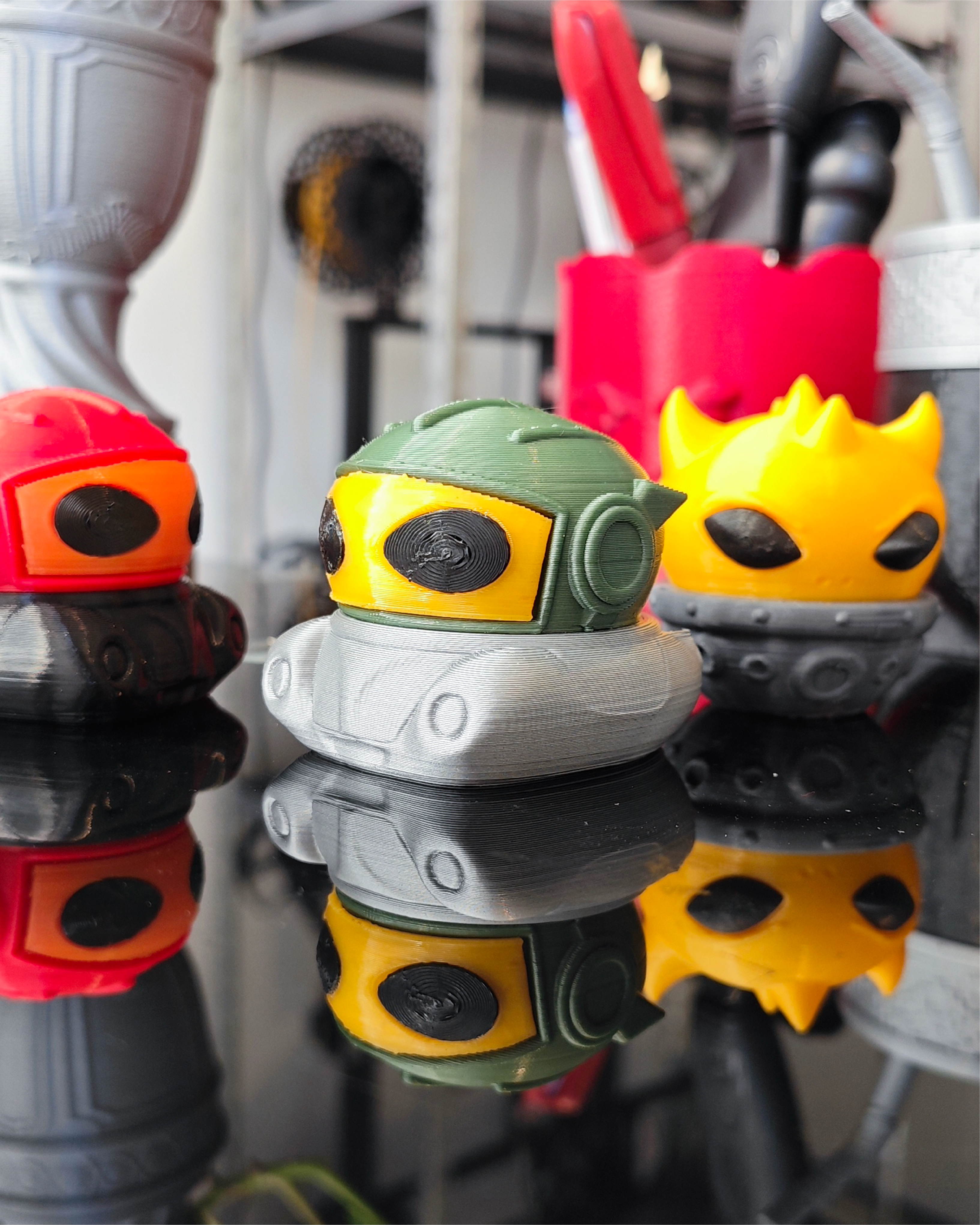 MINI Alien speed Car UFO OVNI  Grinder