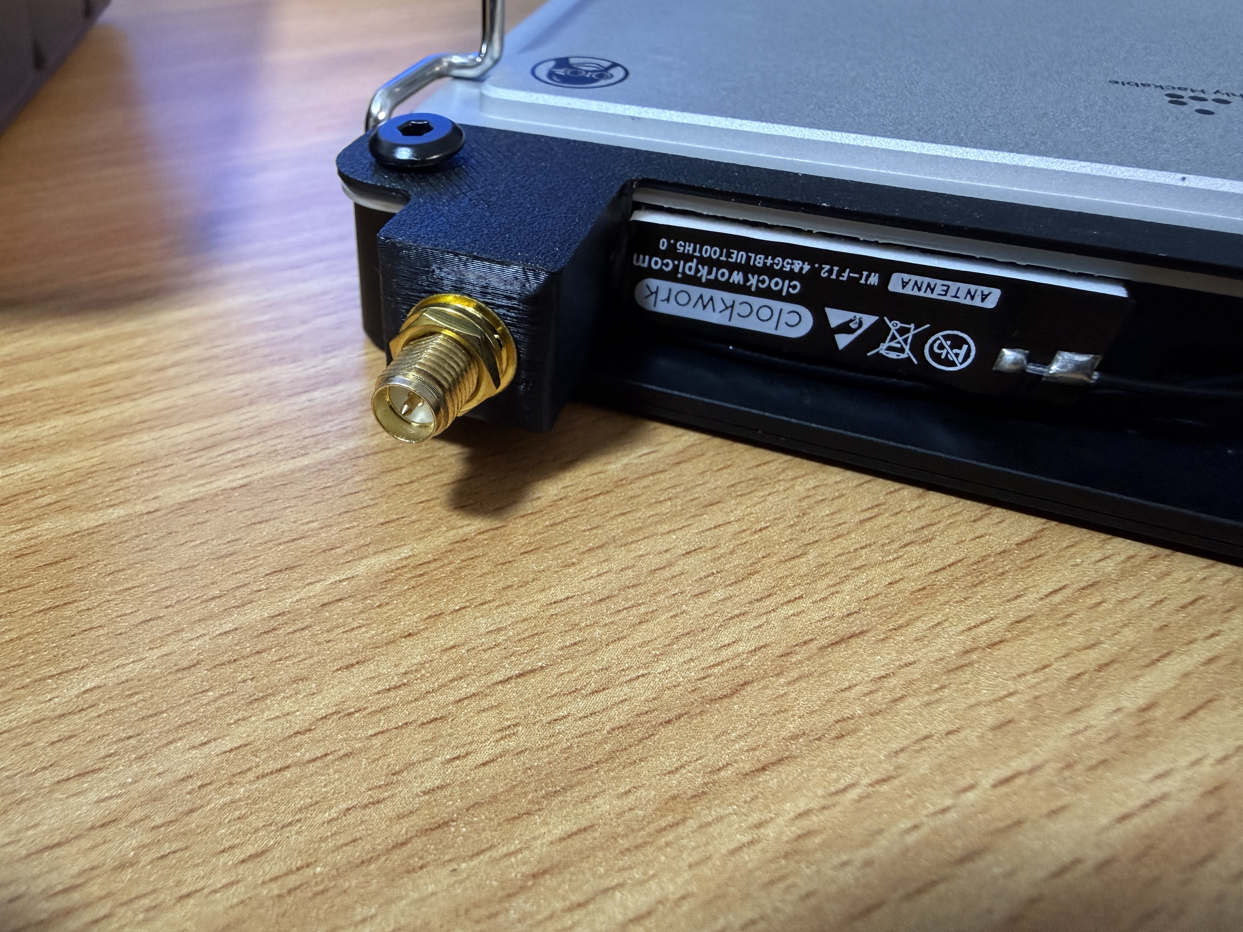 uConsole Antenna Mount (Remix)